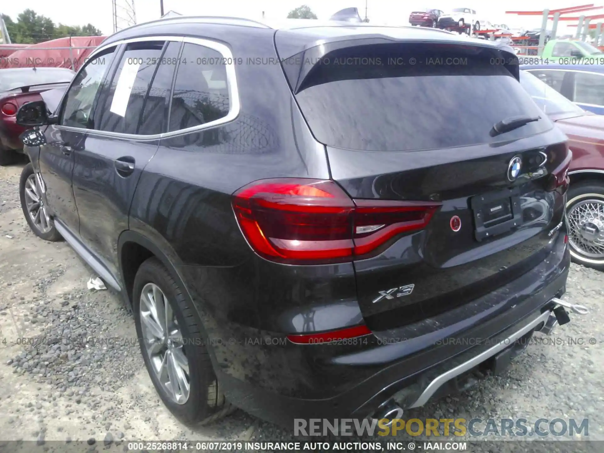 3 Photograph of a damaged car 5UXTR9C5XKLP77056 BMW X3 2019