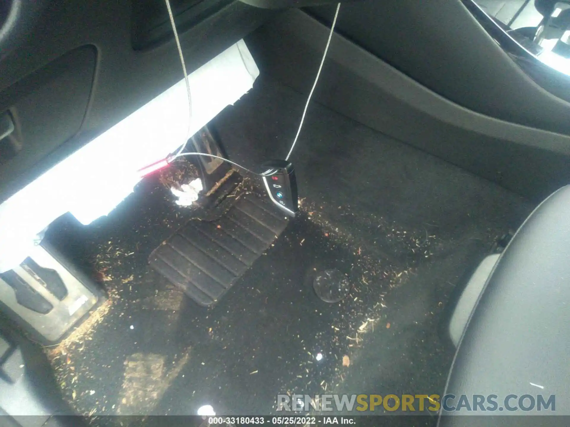 11 Photograph of a damaged car 5UXTR9C5XKLP77381 BMW X3 2019