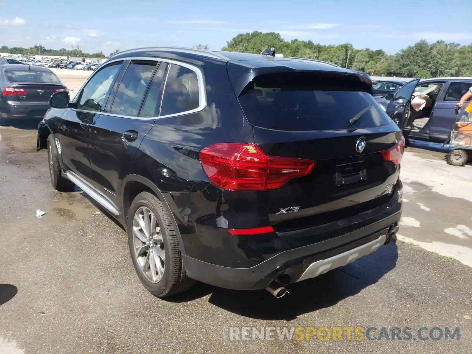 3 Photograph of a damaged car 5UXTR9C5XKLP77865 BMW X3 2019