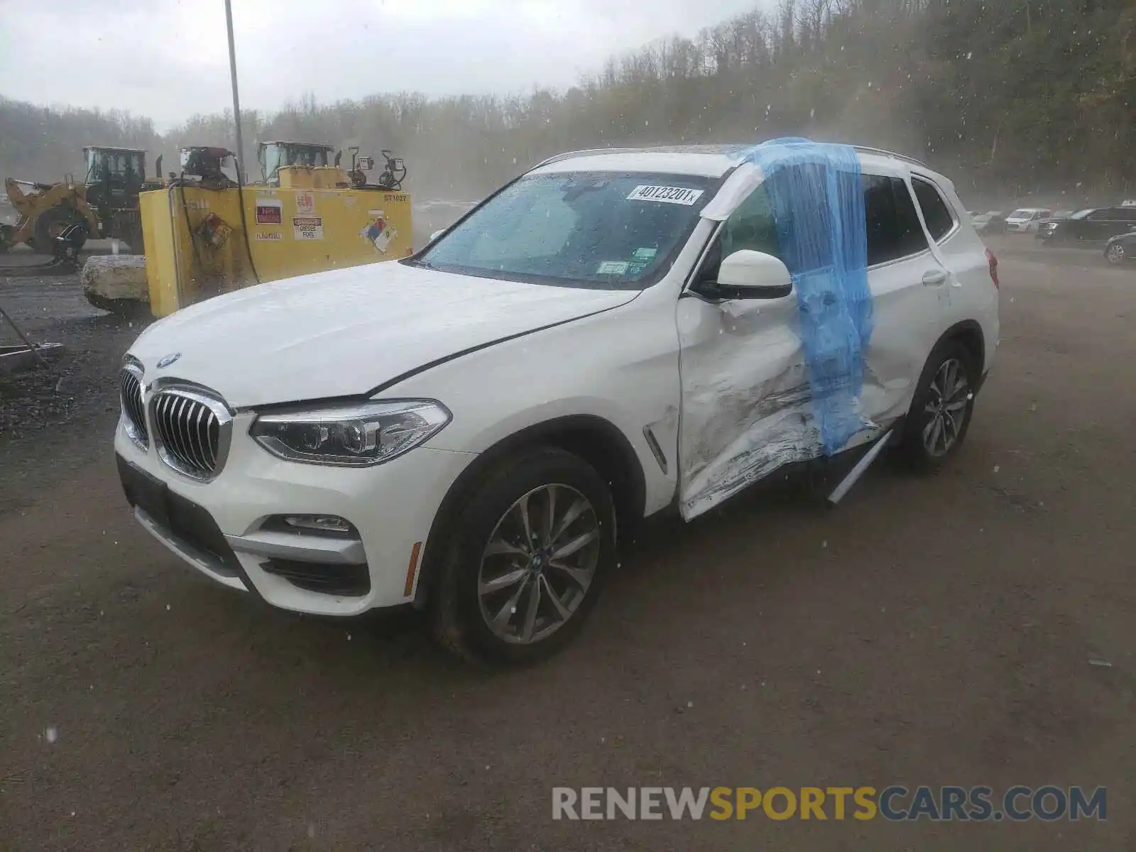 2 Фотография поврежденного автомобиля 5UXTR9C5XKLP83651 BMW X3 2019
