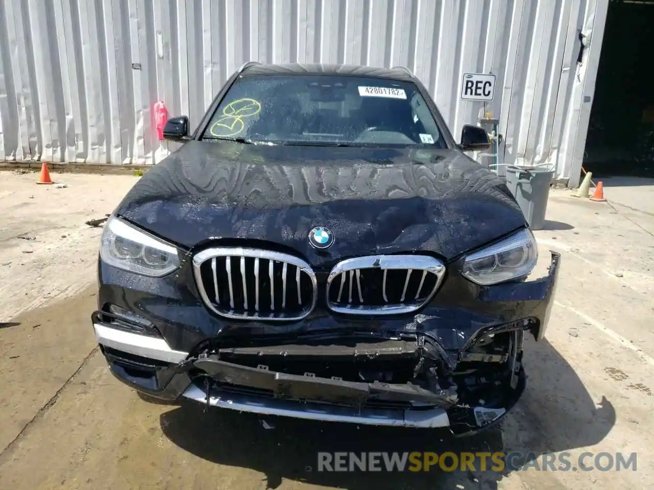 9 Photograph of a damaged car 5UXTR9C5XKLP85447 BMW X3 2019