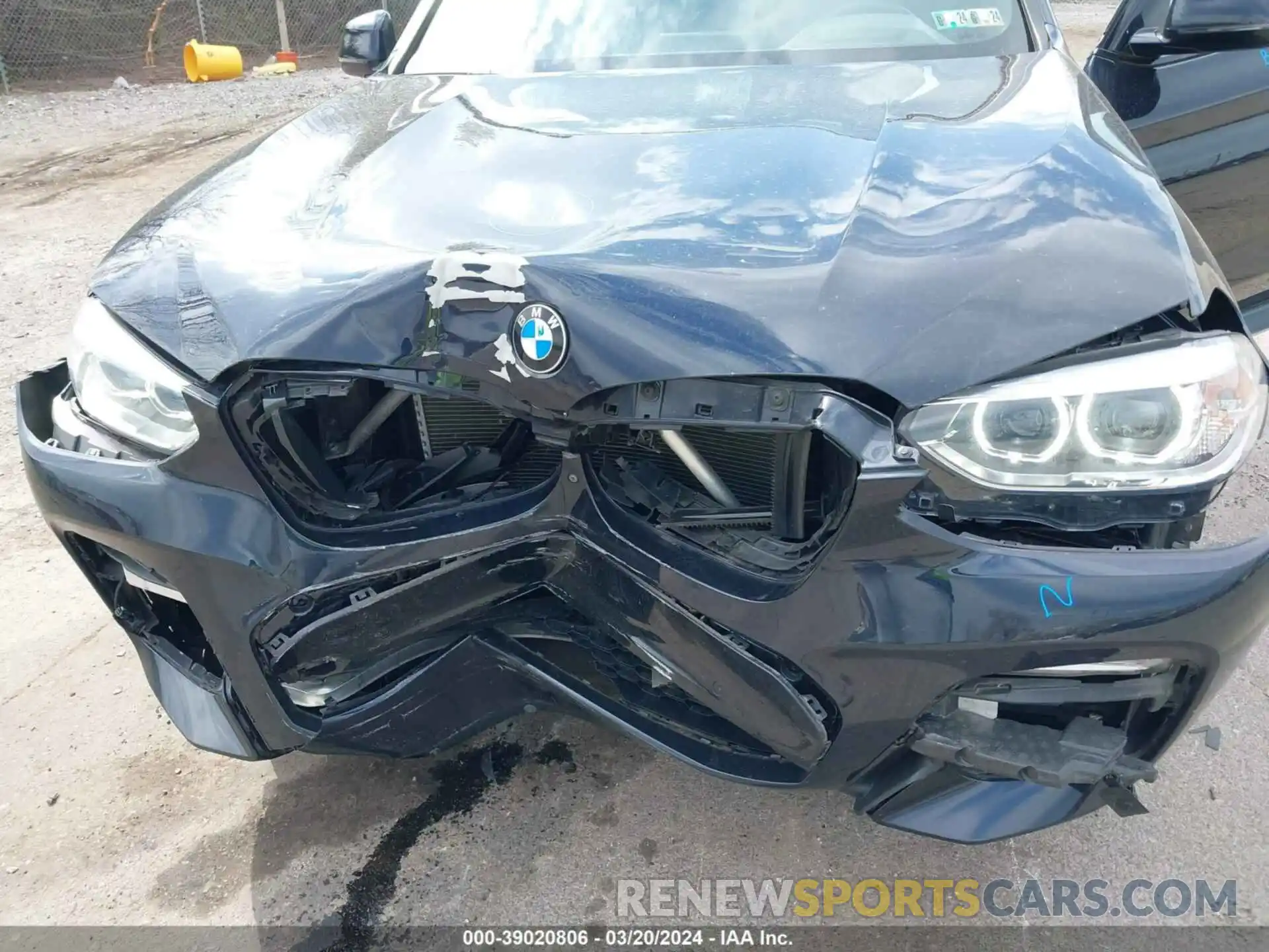 6 Photograph of a damaged car 5UXTR9C5XKLP86114 BMW X3 2019