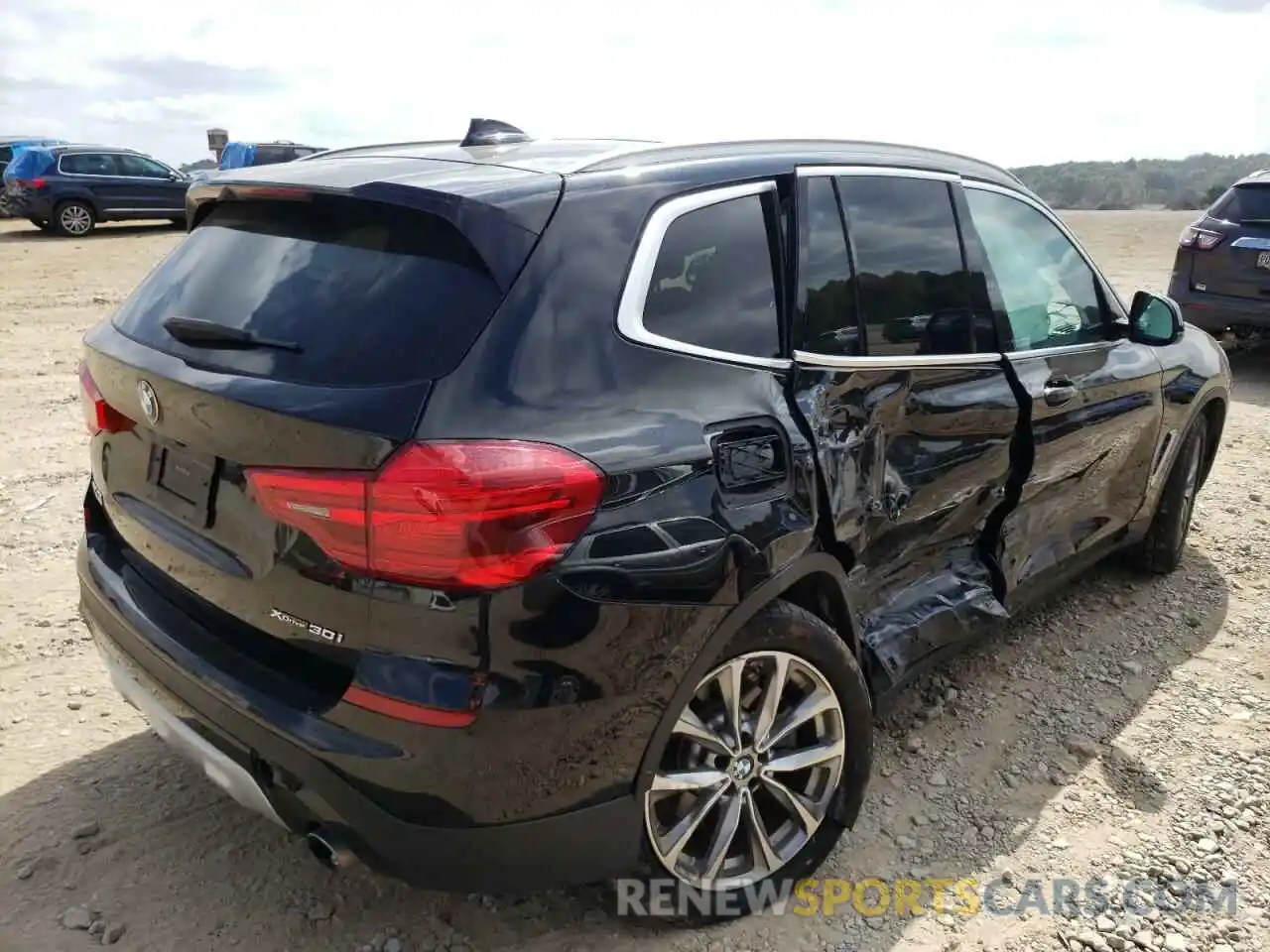 4 Photograph of a damaged car 5UXTR9C5XKLP87070 BMW X3 2019