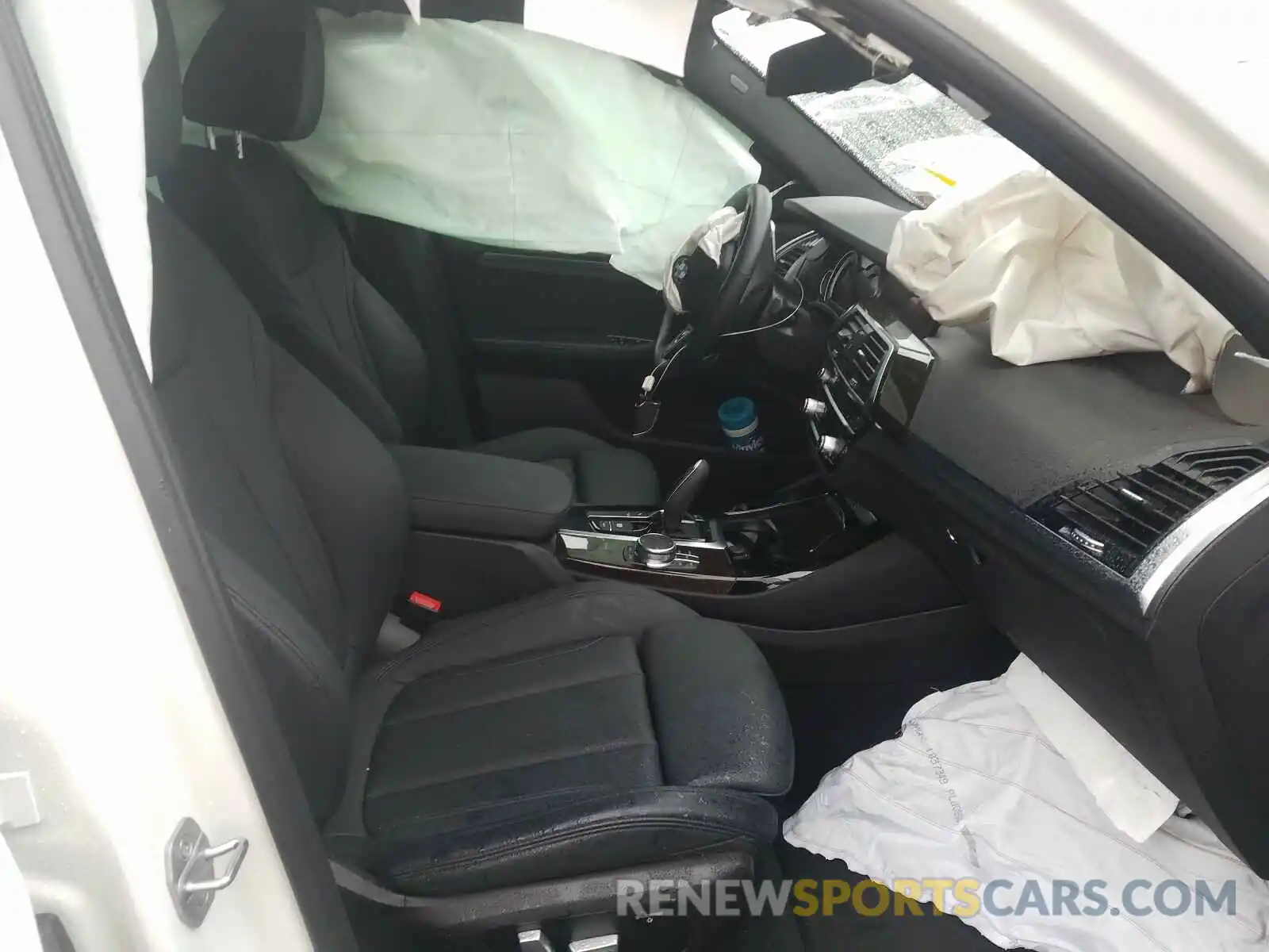 5 Photograph of a damaged car 5UXTR9C5XKLP89644 BMW X3 2019