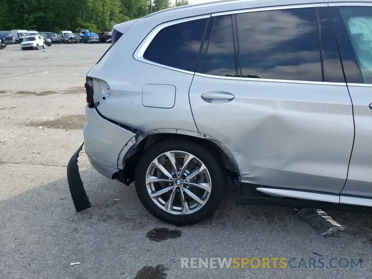 9 Photograph of a damaged car 5UXTR9C5XKLR04467 BMW X3 2019