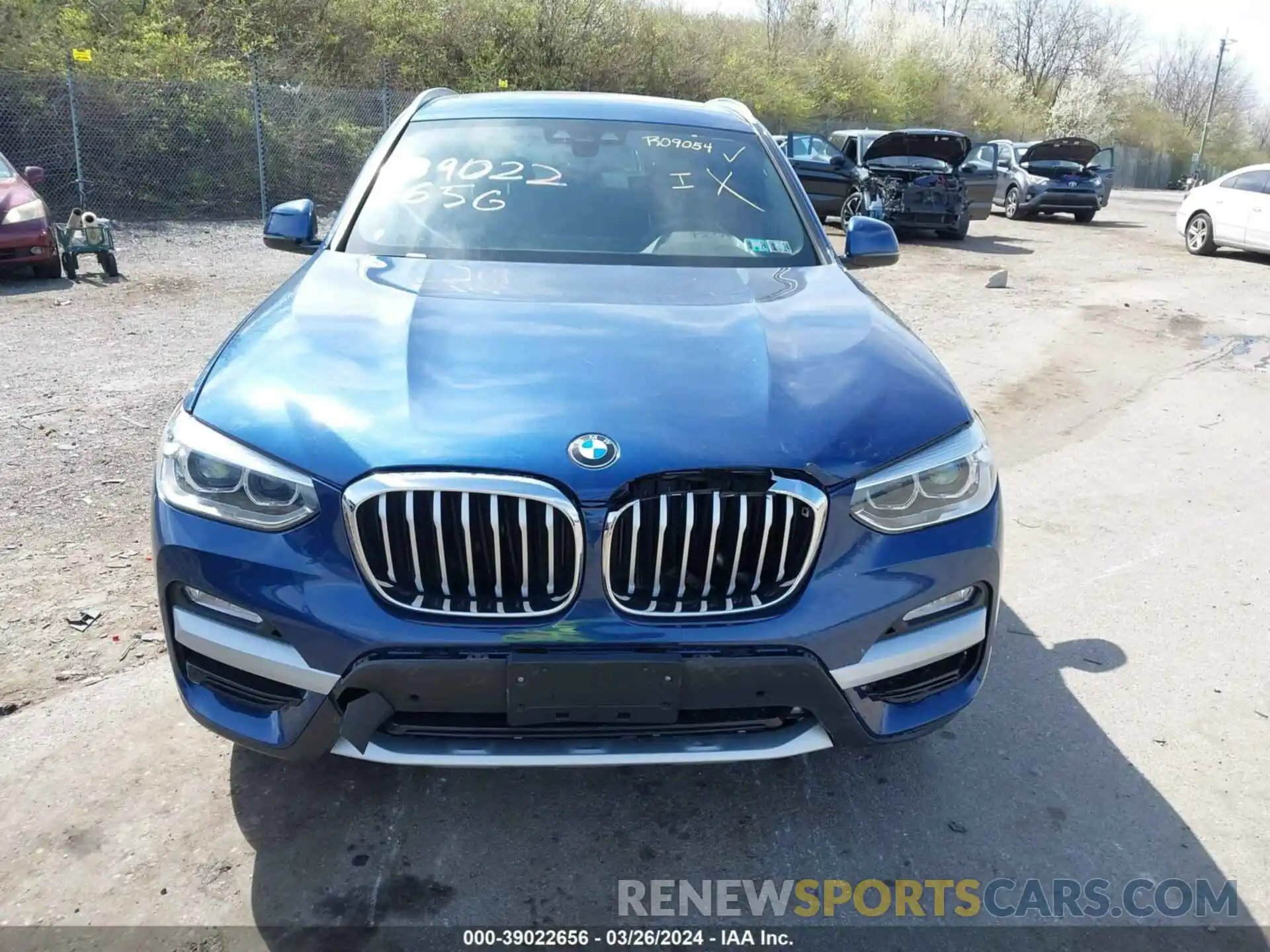 17 Photograph of a damaged car 5UXTR9C5XKLR09054 BMW X3 2019