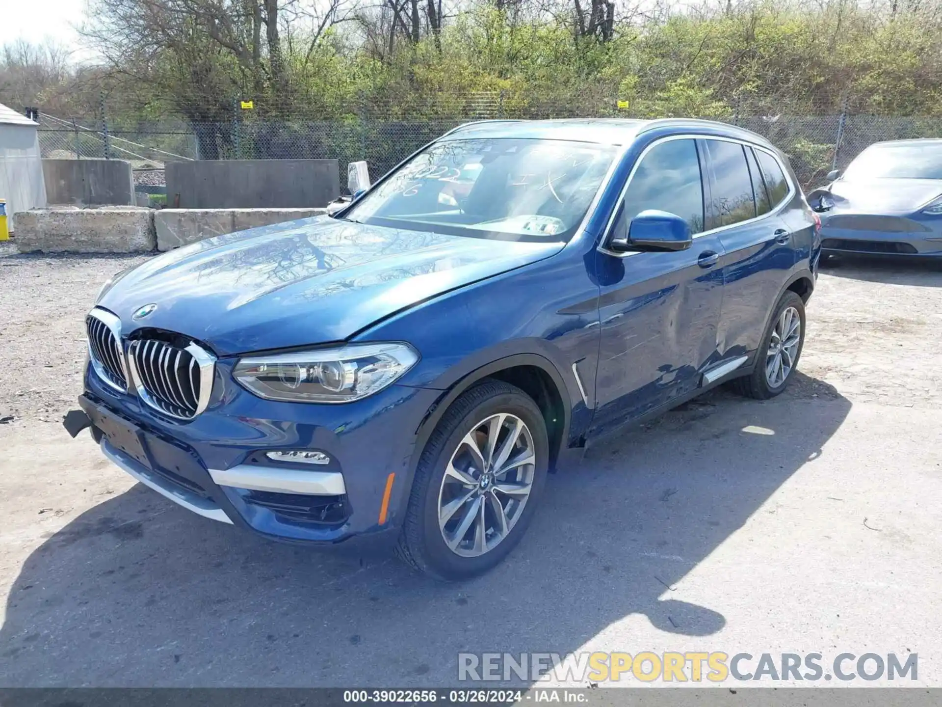 6 Photograph of a damaged car 5UXTR9C5XKLR09054 BMW X3 2019