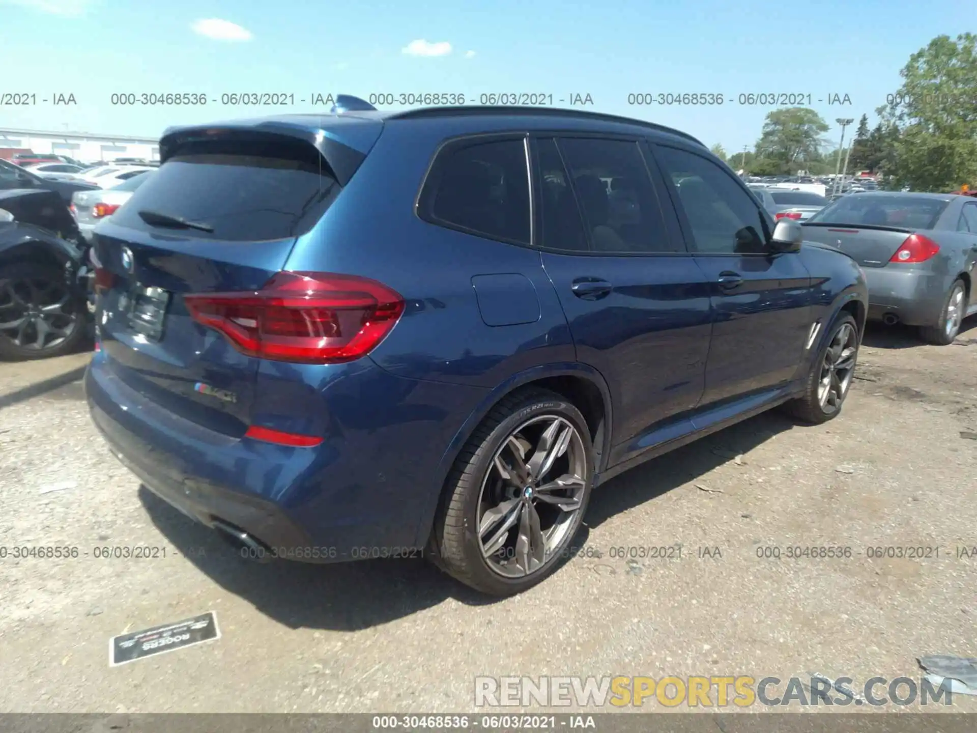 4 Photograph of a damaged car 5UXTS3C50K0Z04531 BMW X3 2019