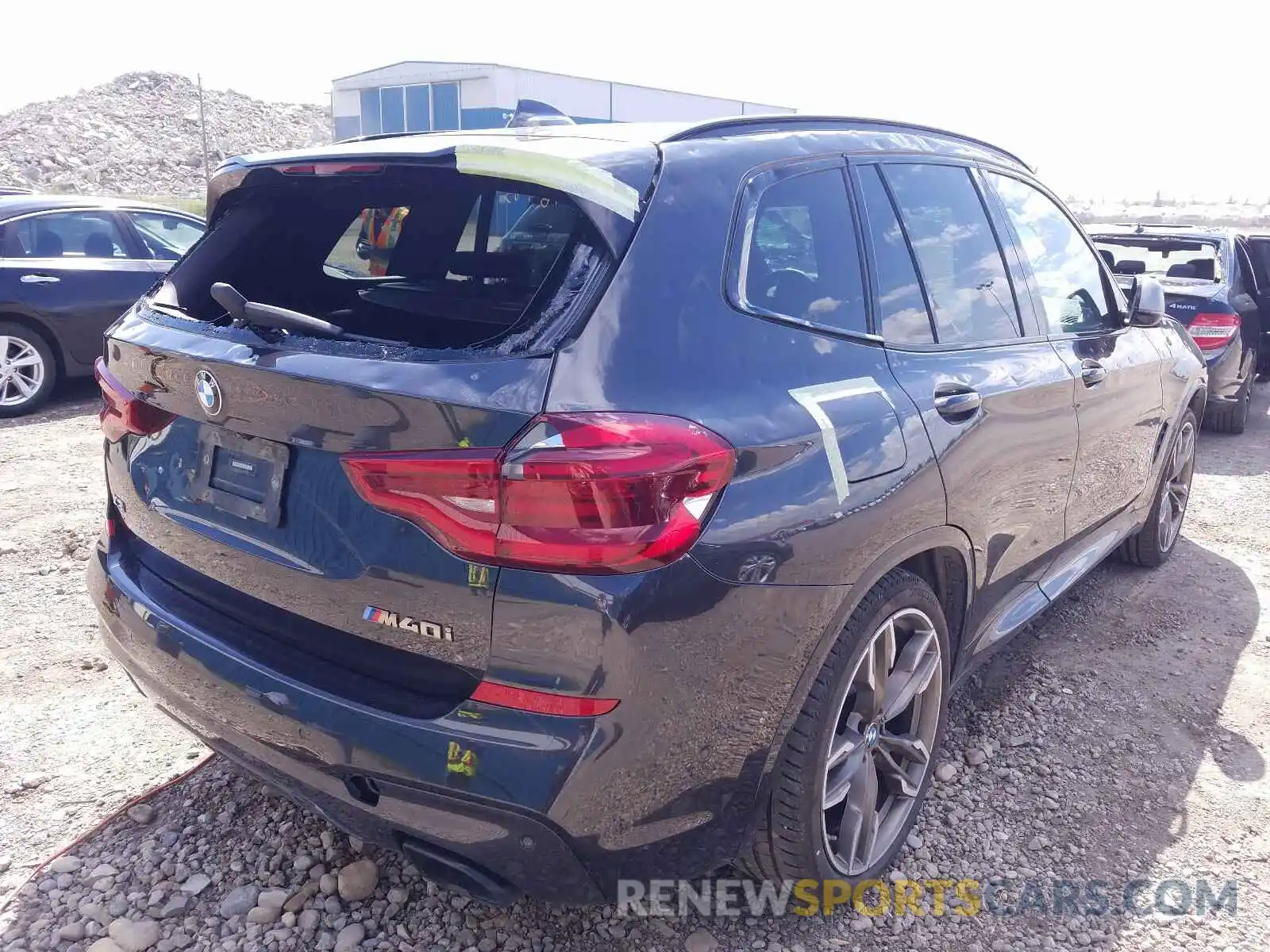 4 Photograph of a damaged car 5UXTS3C50K0Z05338 BMW X3 2019