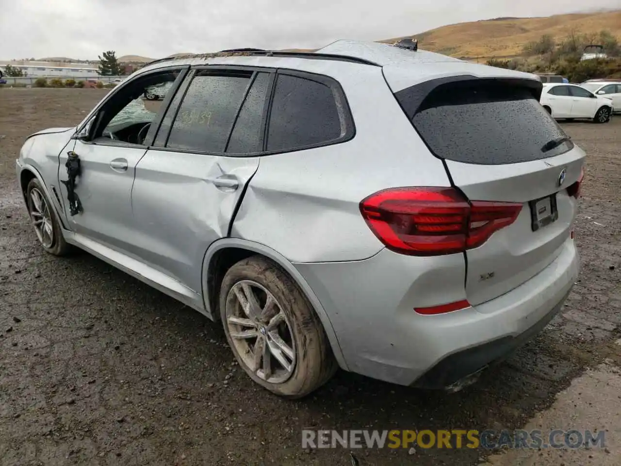 3 Photograph of a damaged car 5UXTS3C50K0Z07462 BMW X3 2019