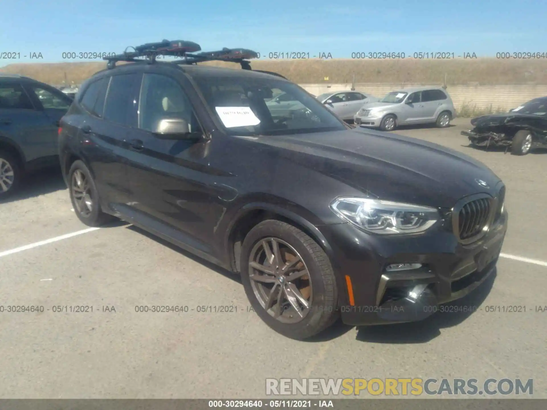 1 Photograph of a damaged car 5UXTS3C50K0Z09308 BMW X3 2019