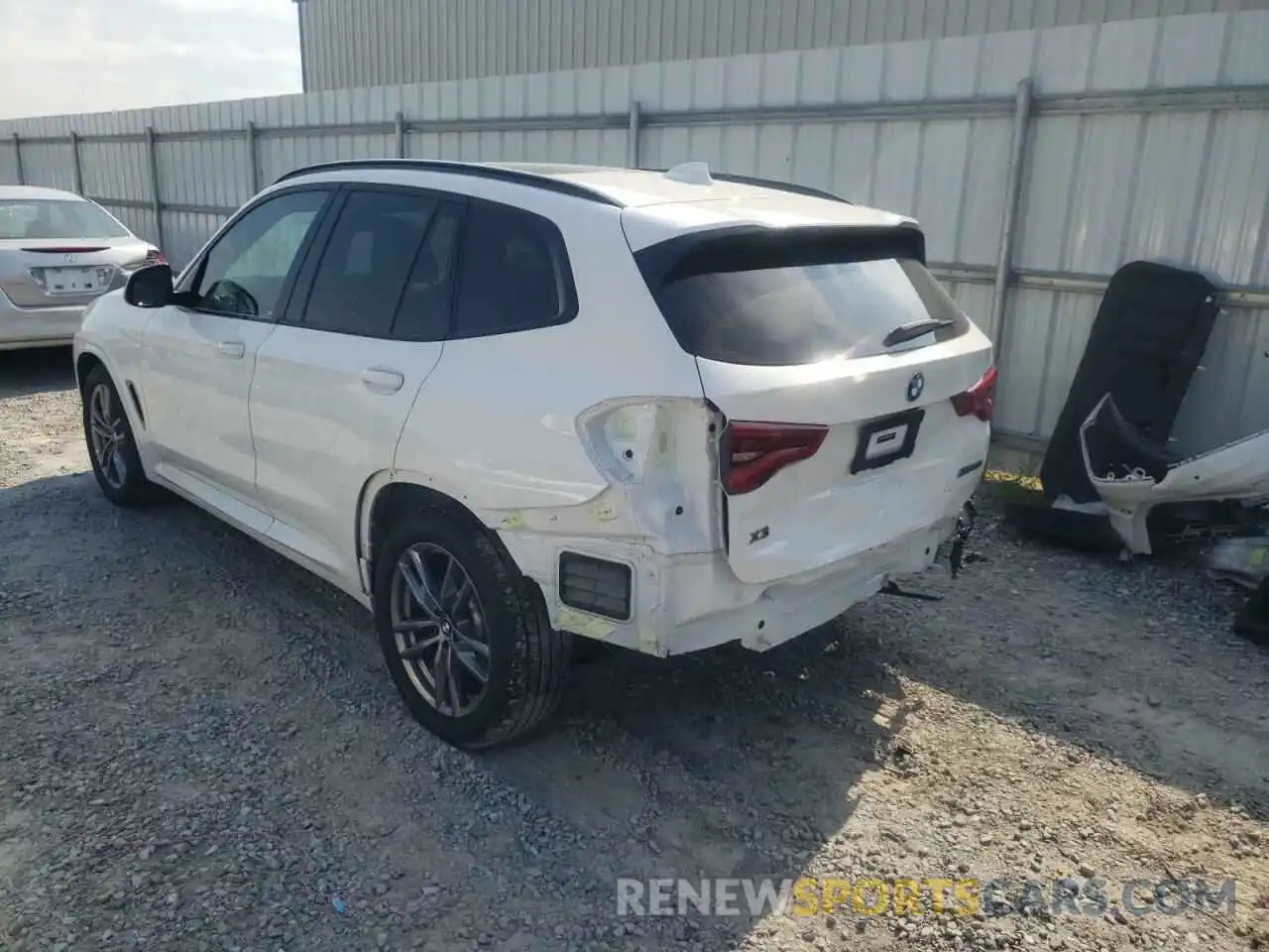 3 Photograph of a damaged car 5UXTS3C50KLR74061 BMW X3 2019