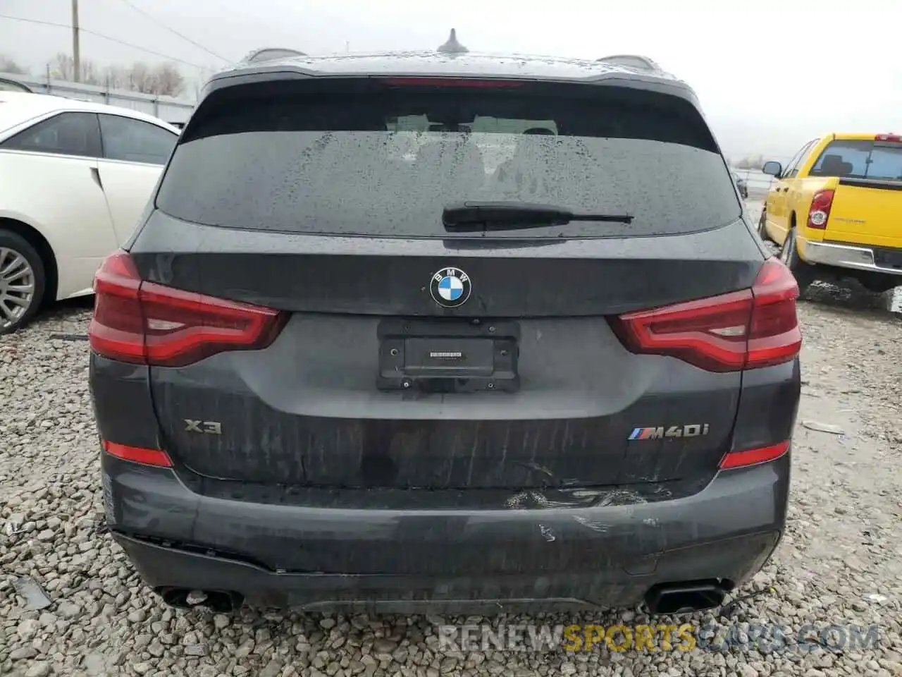 6 Photograph of a damaged car 5UXTS3C51K0Z10113 BMW X3 2019