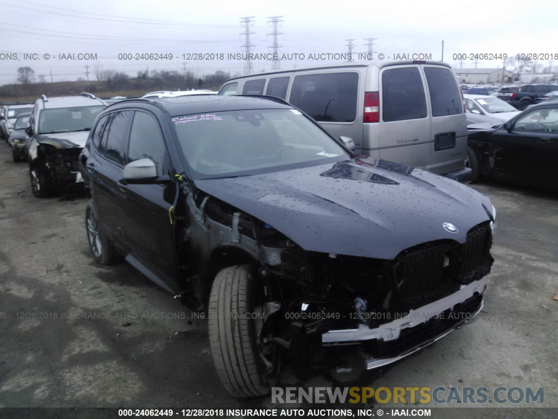 1 Photograph of a damaged car 5UXTS3C52K0Z05003 BMW X3 2019