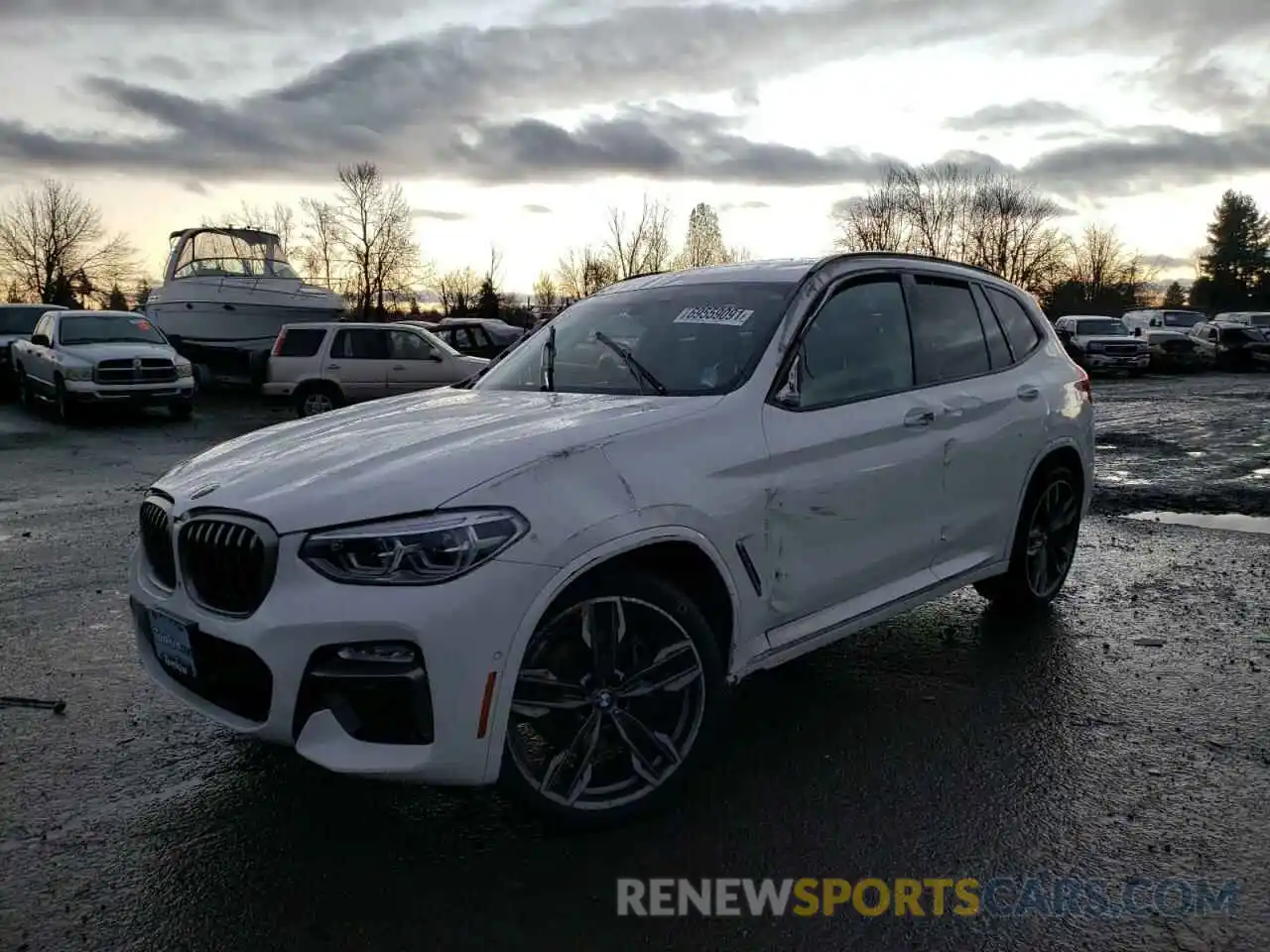 2 Photograph of a damaged car 5UXTS3C52K0Z08984 BMW X3 2019