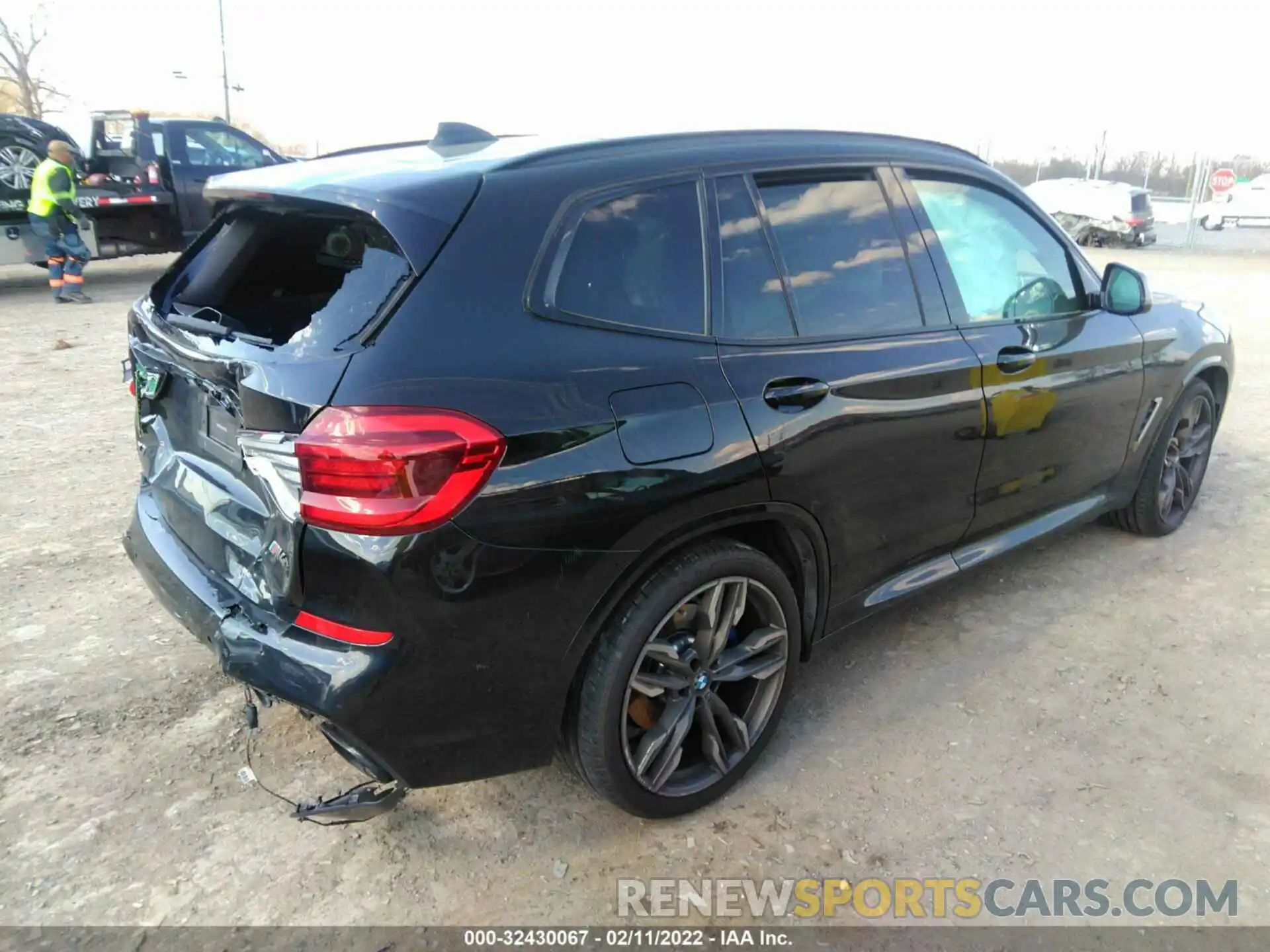 4 Photograph of a damaged car 5UXTS3C52K0Z09651 BMW X3 2019