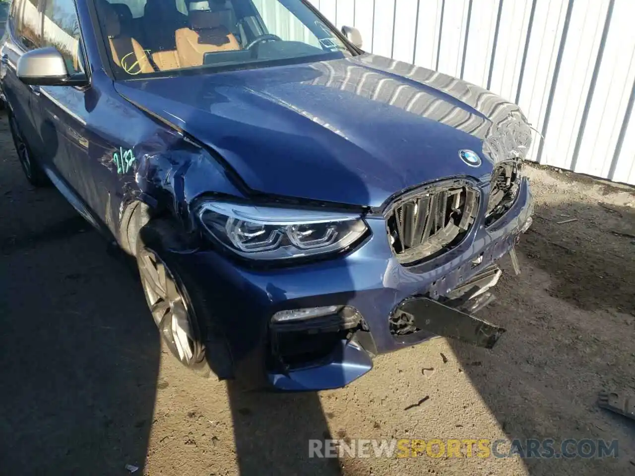 9 Photograph of a damaged car 5UXTS3C52KLR72621 BMW X3 2019