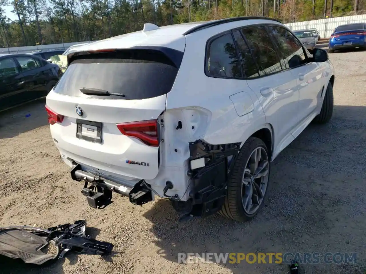 4 Photograph of a damaged car 5UXTS3C53K0Z04944 BMW X3 2019