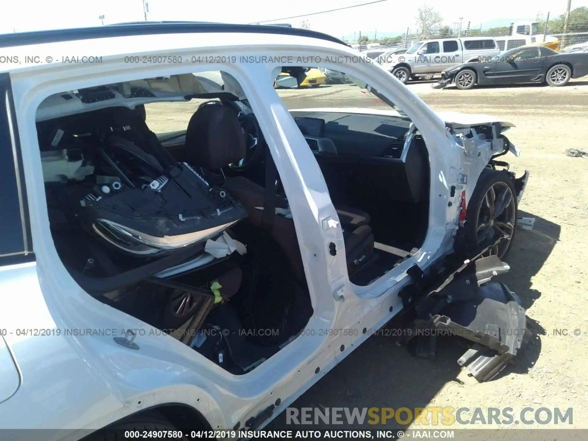 6 Photograph of a damaged car 5UXTS3C53K0Z07150 BMW X3 2019