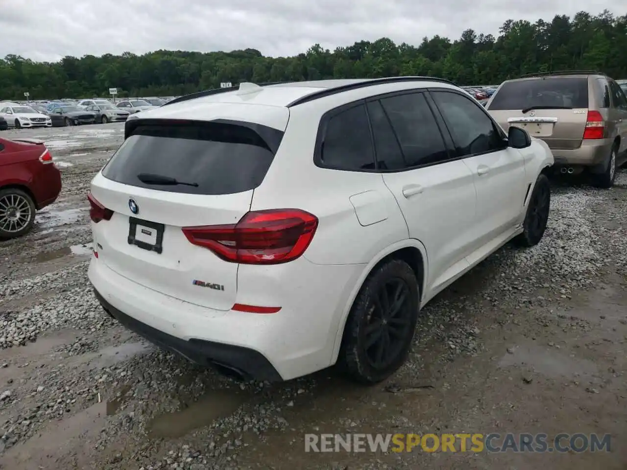 4 Photograph of a damaged car 5UXTS3C53K0Z09111 BMW X3 2019