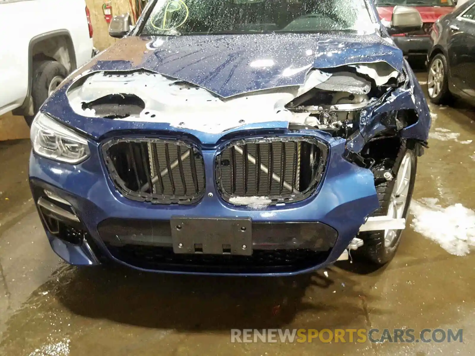 9 Photograph of a damaged car 5UXTS3C54K0Z03074 BMW X3 2019