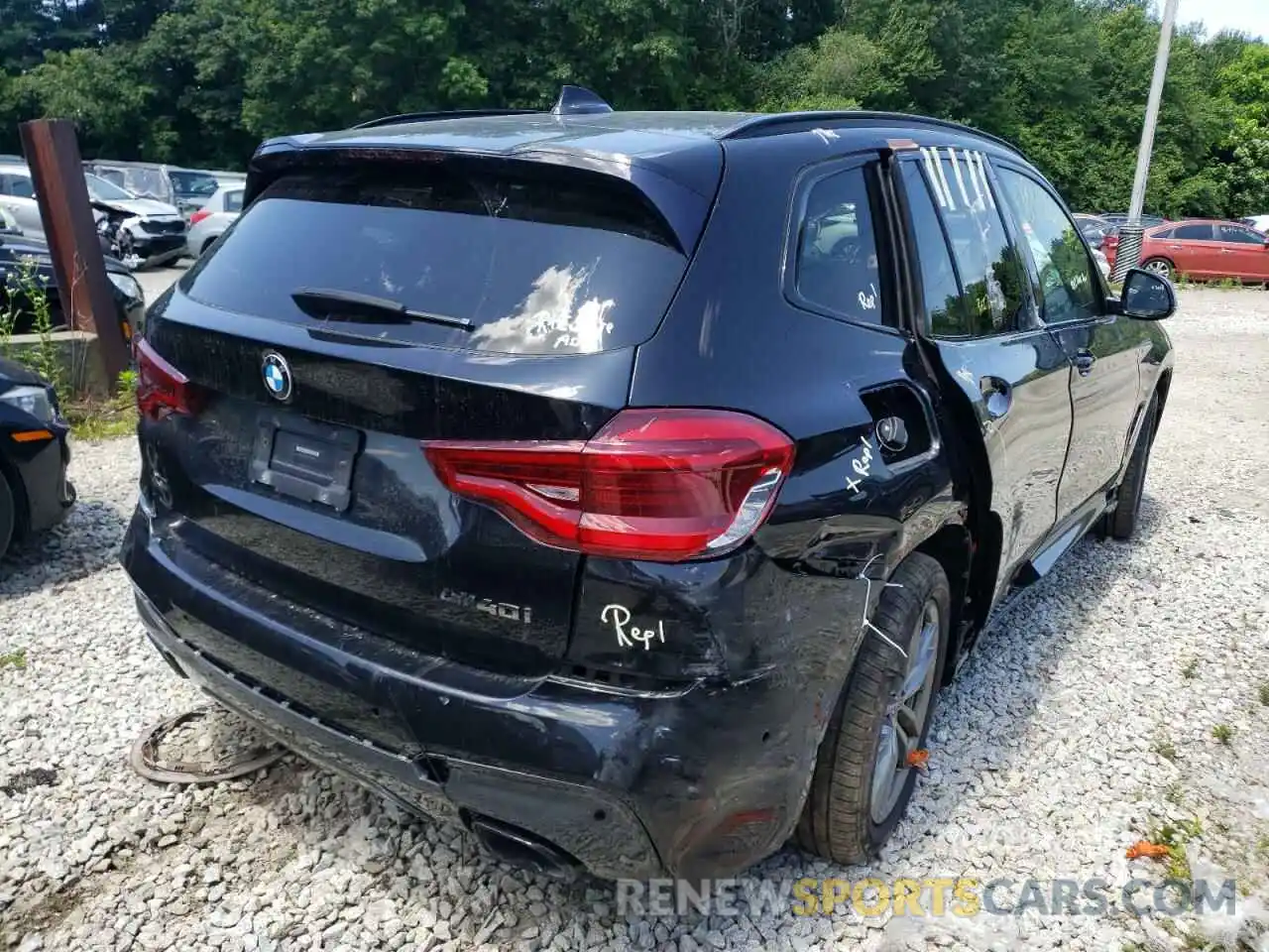 4 Photograph of a damaged car 5UXTS3C54K0Z03639 BMW X3 2019