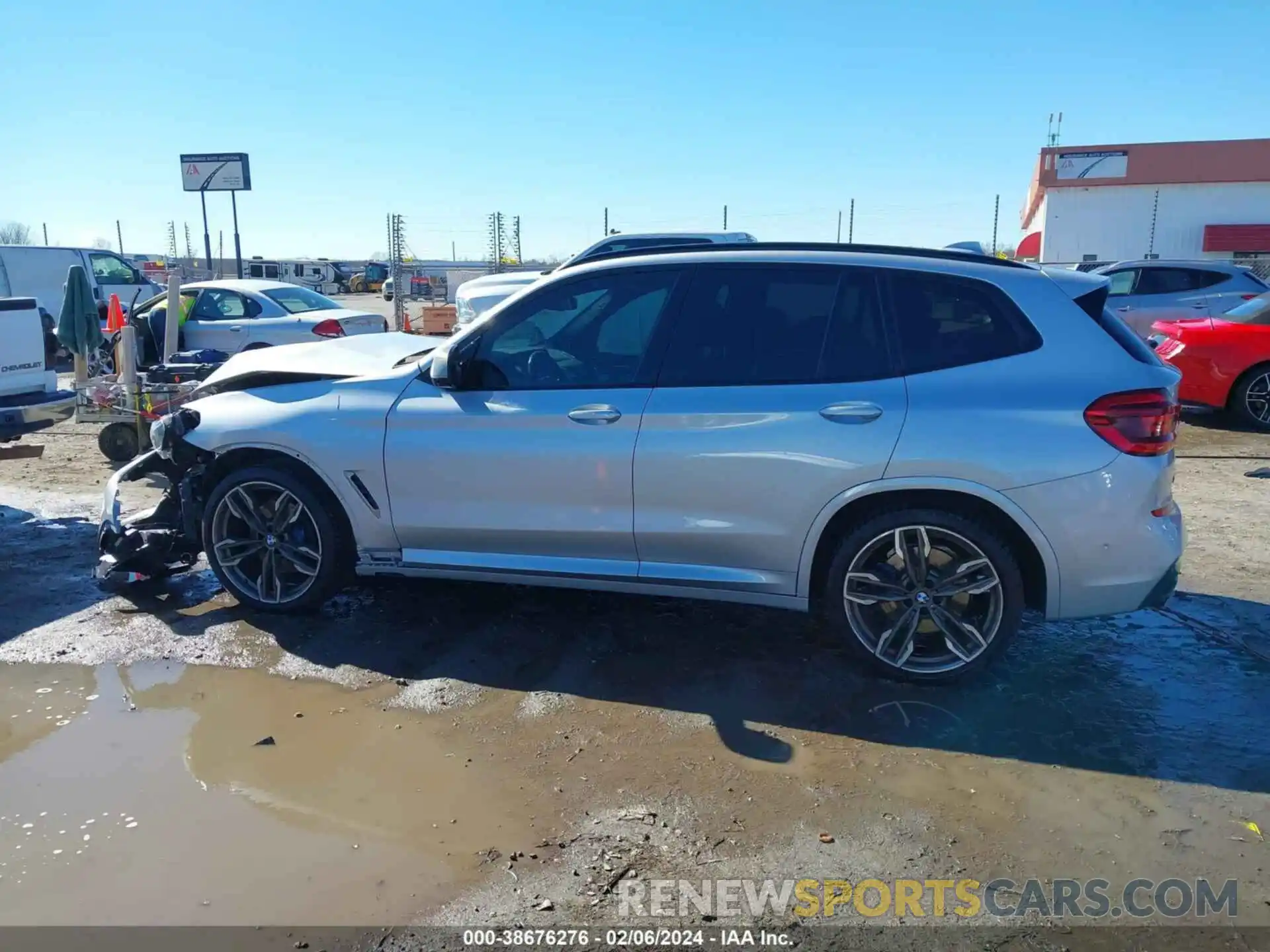 14 Photograph of a damaged car 5UXTS3C54K0Z05018 BMW X3 2019