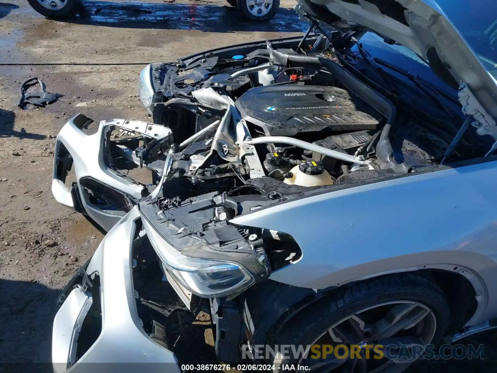 17 Photograph of a damaged car 5UXTS3C54K0Z05018 BMW X3 2019