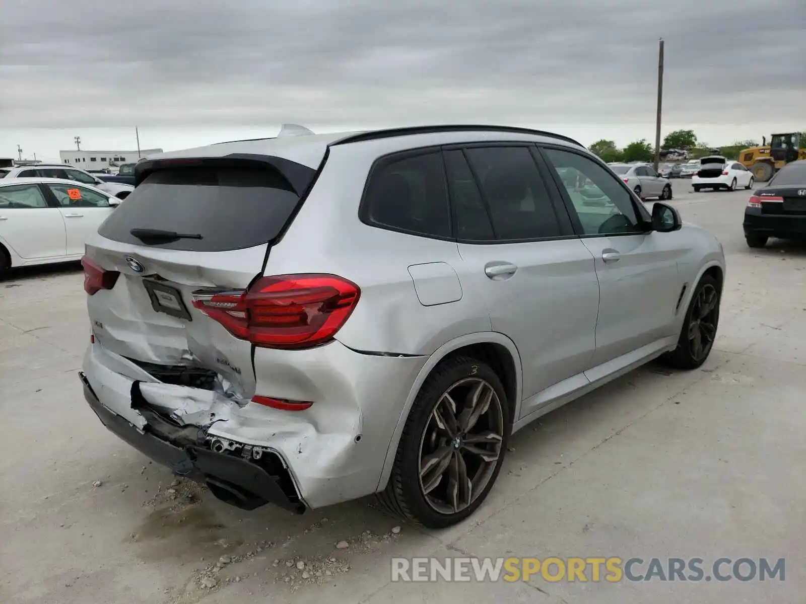 4 Photograph of a damaged car 5UXTS3C55K0Z04671 BMW X3 2019