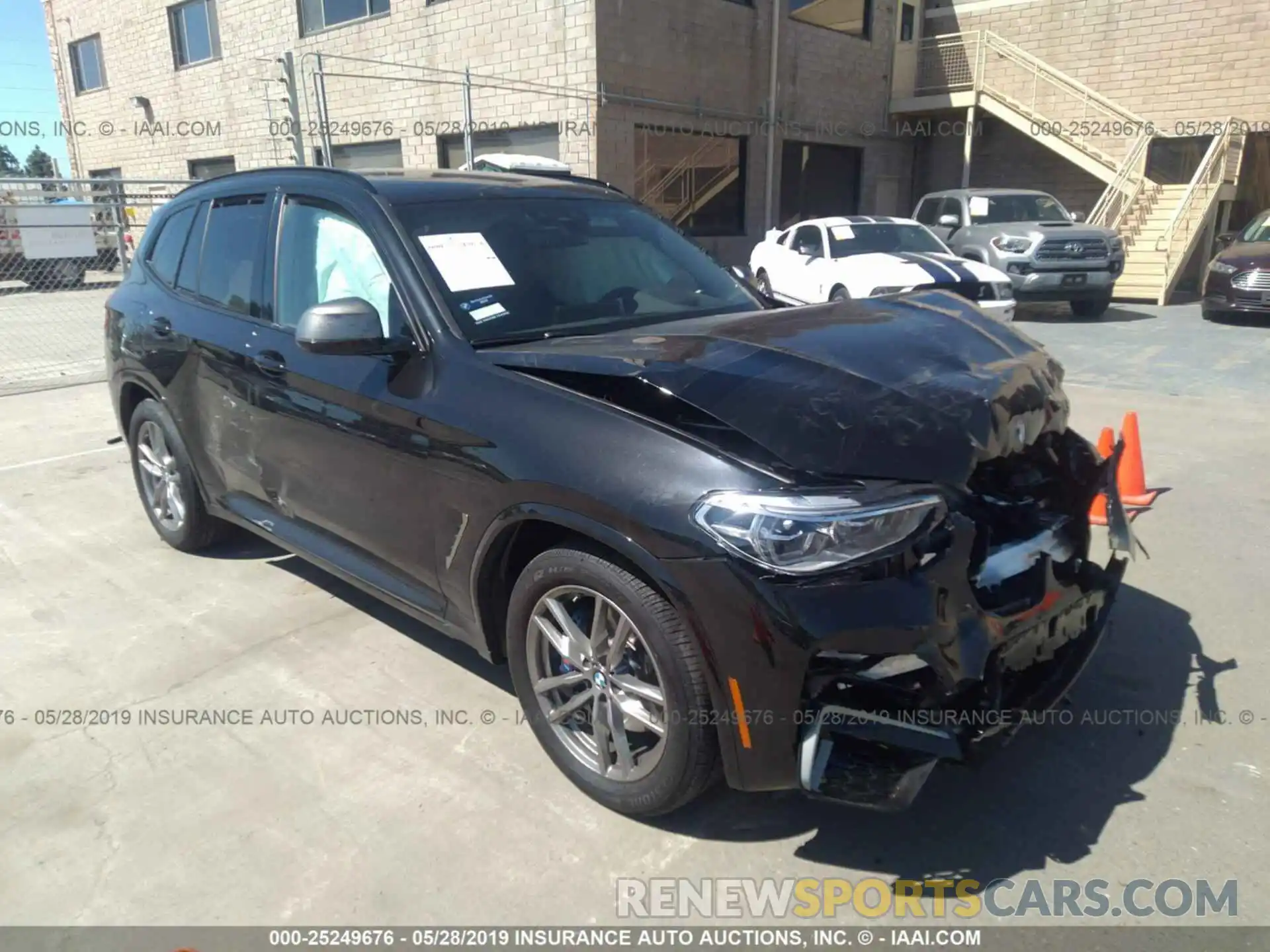 1 Photograph of a damaged car 5UXTS3C55K0Z06906 BMW X3 2019