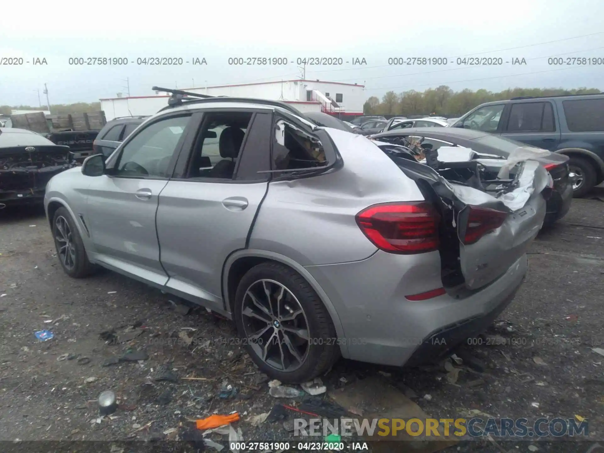 3 Photograph of a damaged car 5UXTS3C55KLR72144 BMW X3 2019