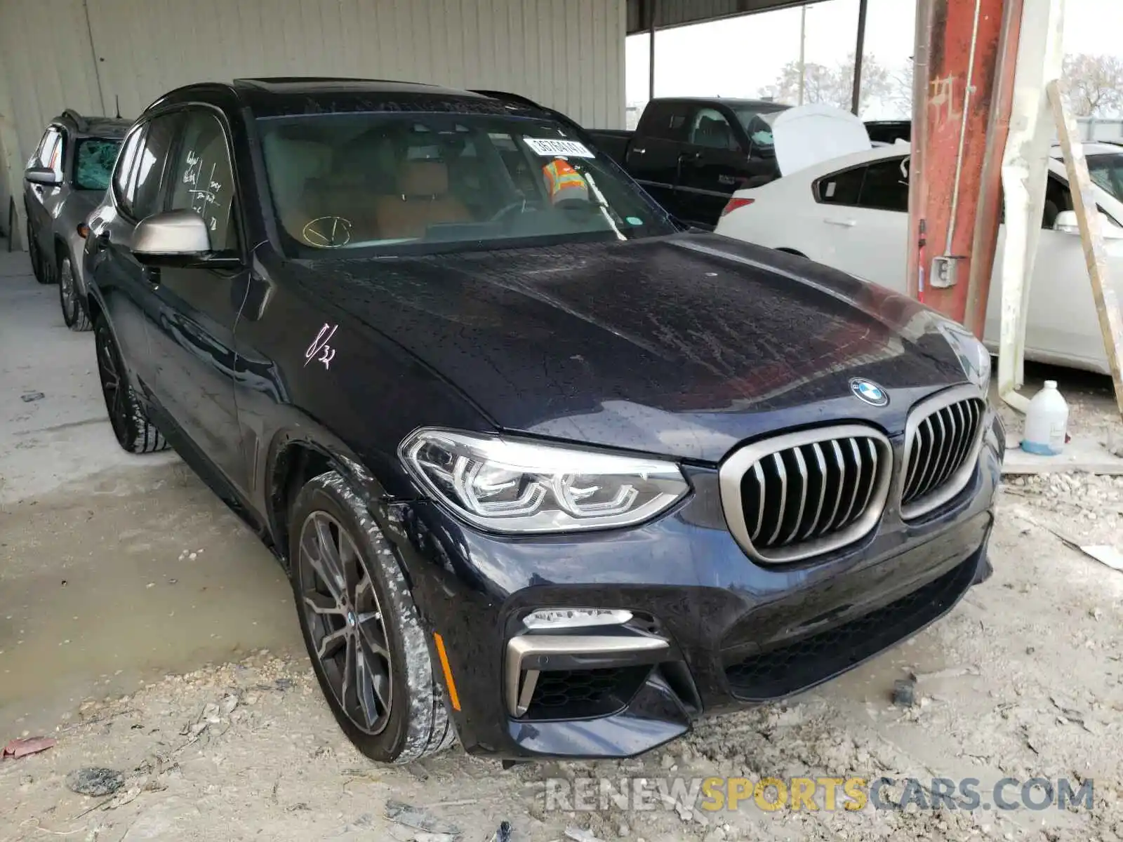 1 Photograph of a damaged car 5UXTS3C55KLR72810 BMW X3 2019