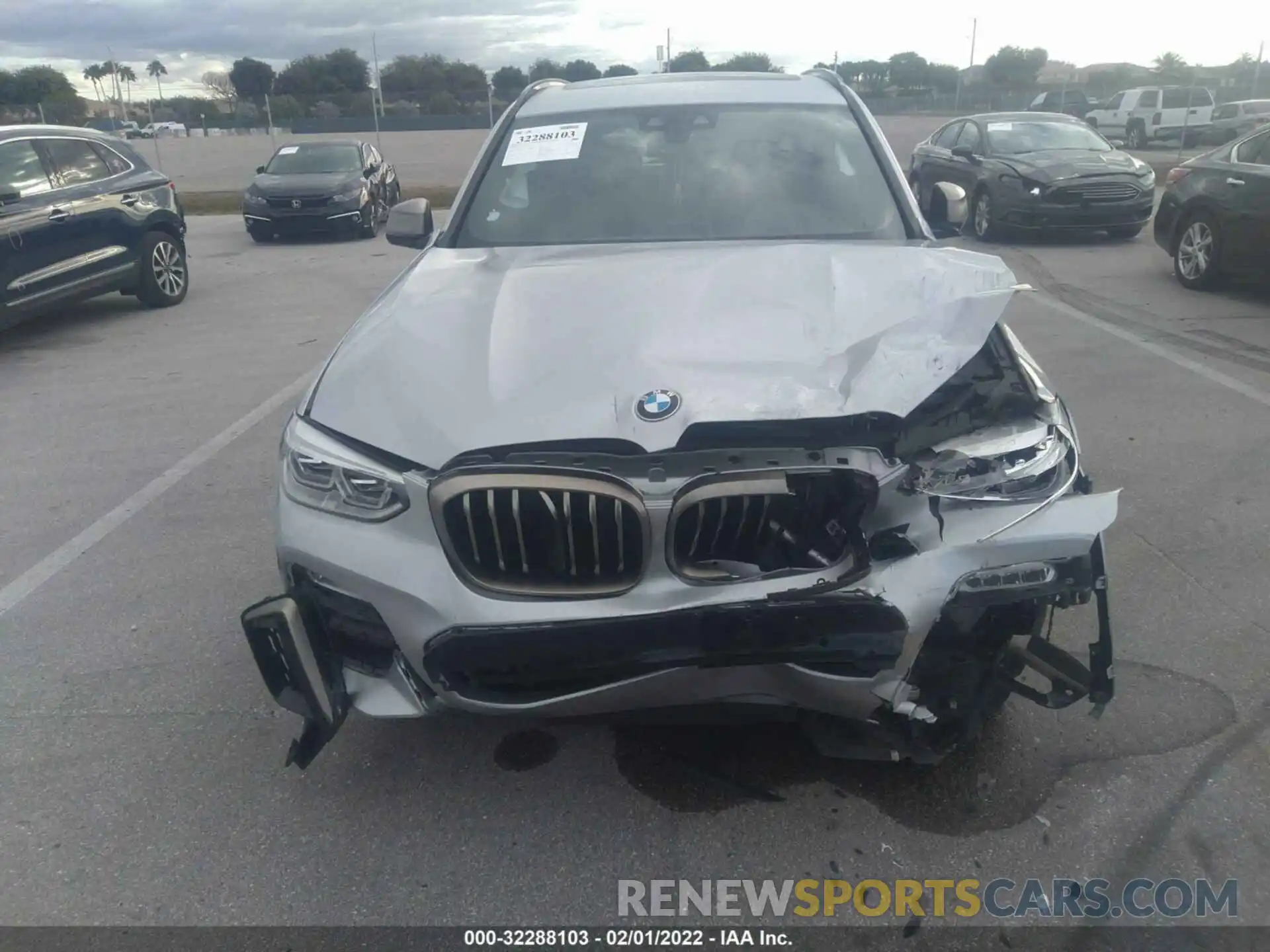 6 Photograph of a damaged car 5UXTS3C56K0Z04646 BMW X3 2019