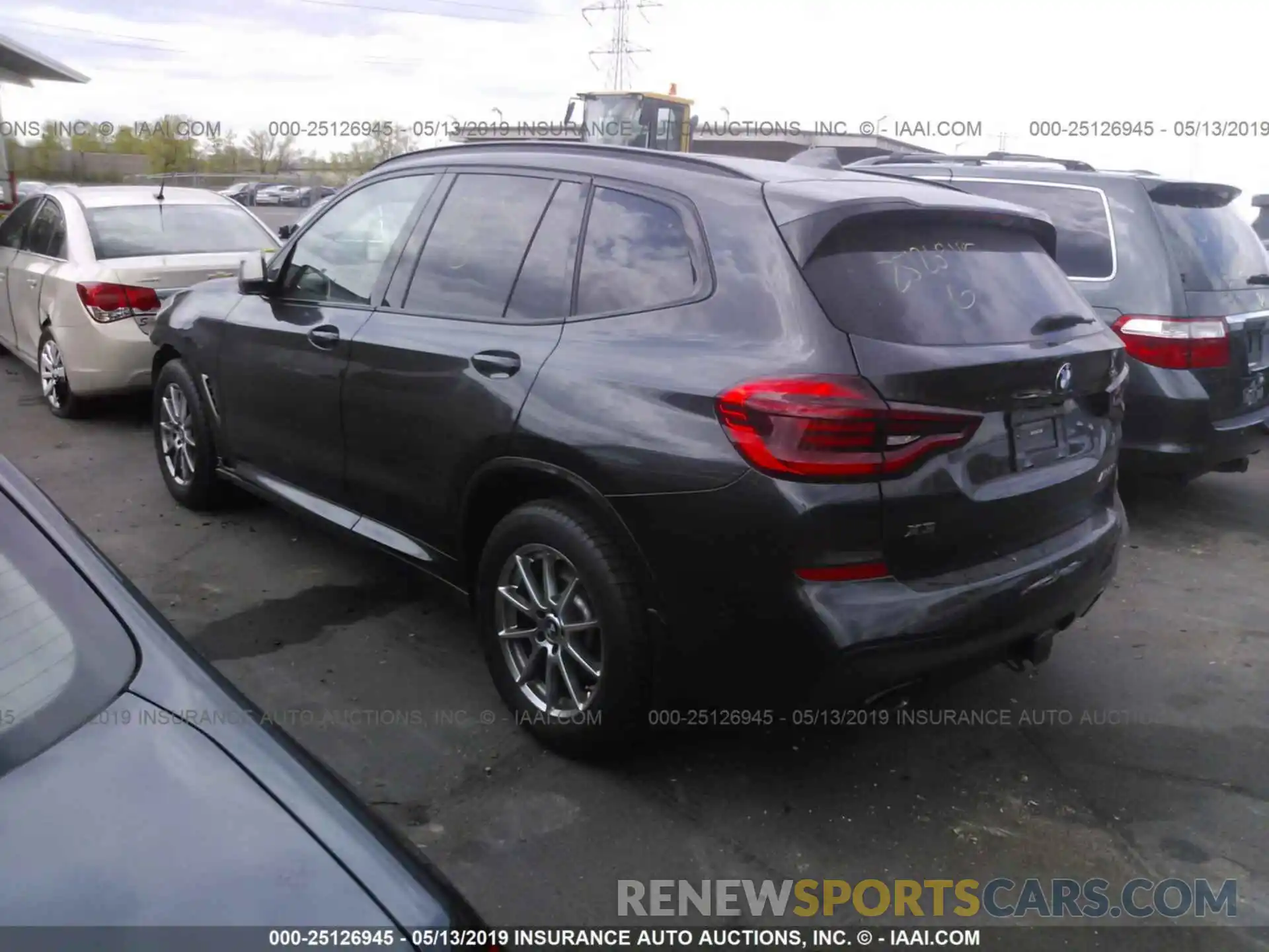 3 Photograph of a damaged car 5UXTS3C56K0Z06994 BMW X3 2019