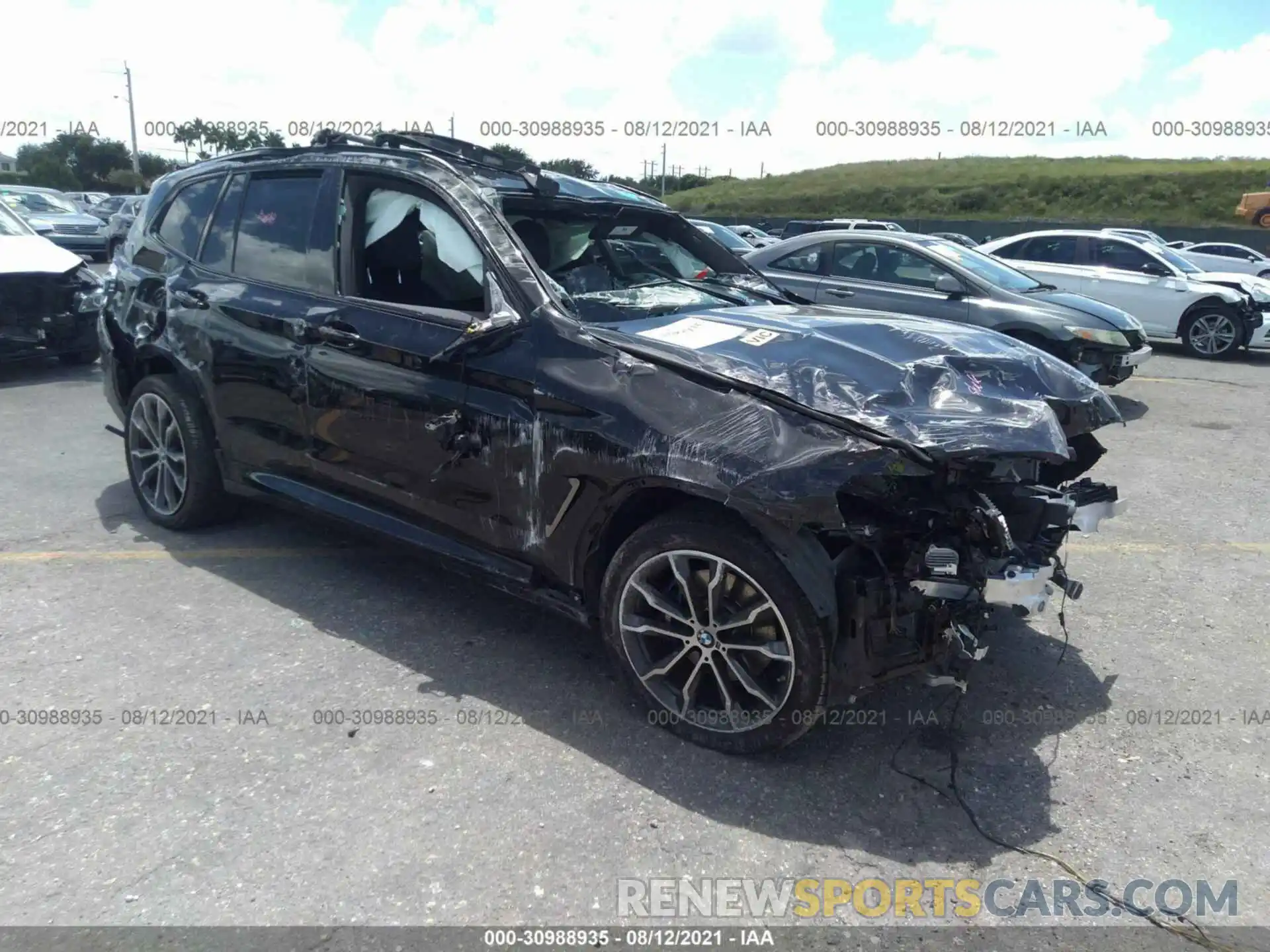 1 Photograph of a damaged car 5UXTS3C56K0Z09006 BMW X3 2019