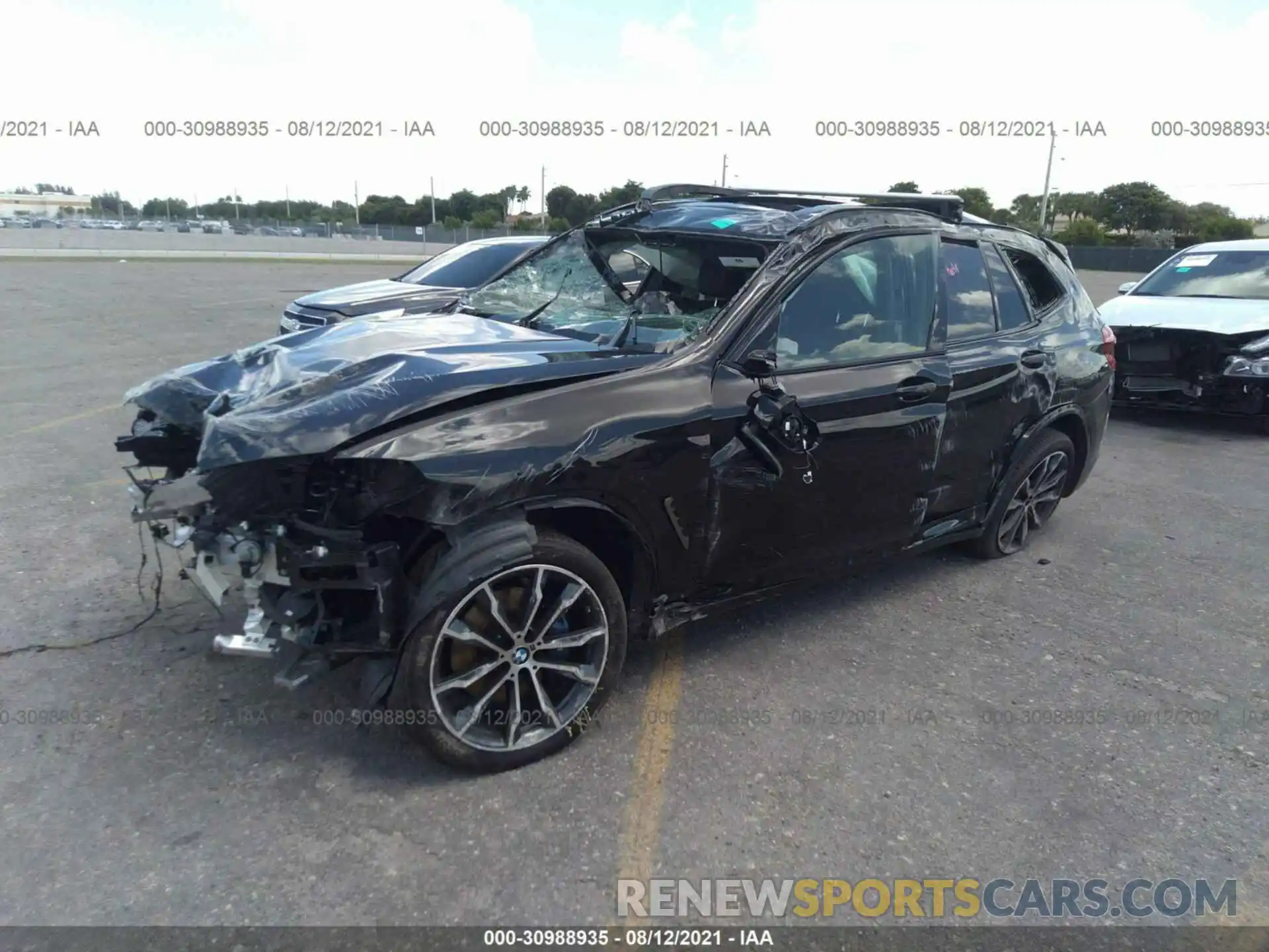 2 Photograph of a damaged car 5UXTS3C56K0Z09006 BMW X3 2019