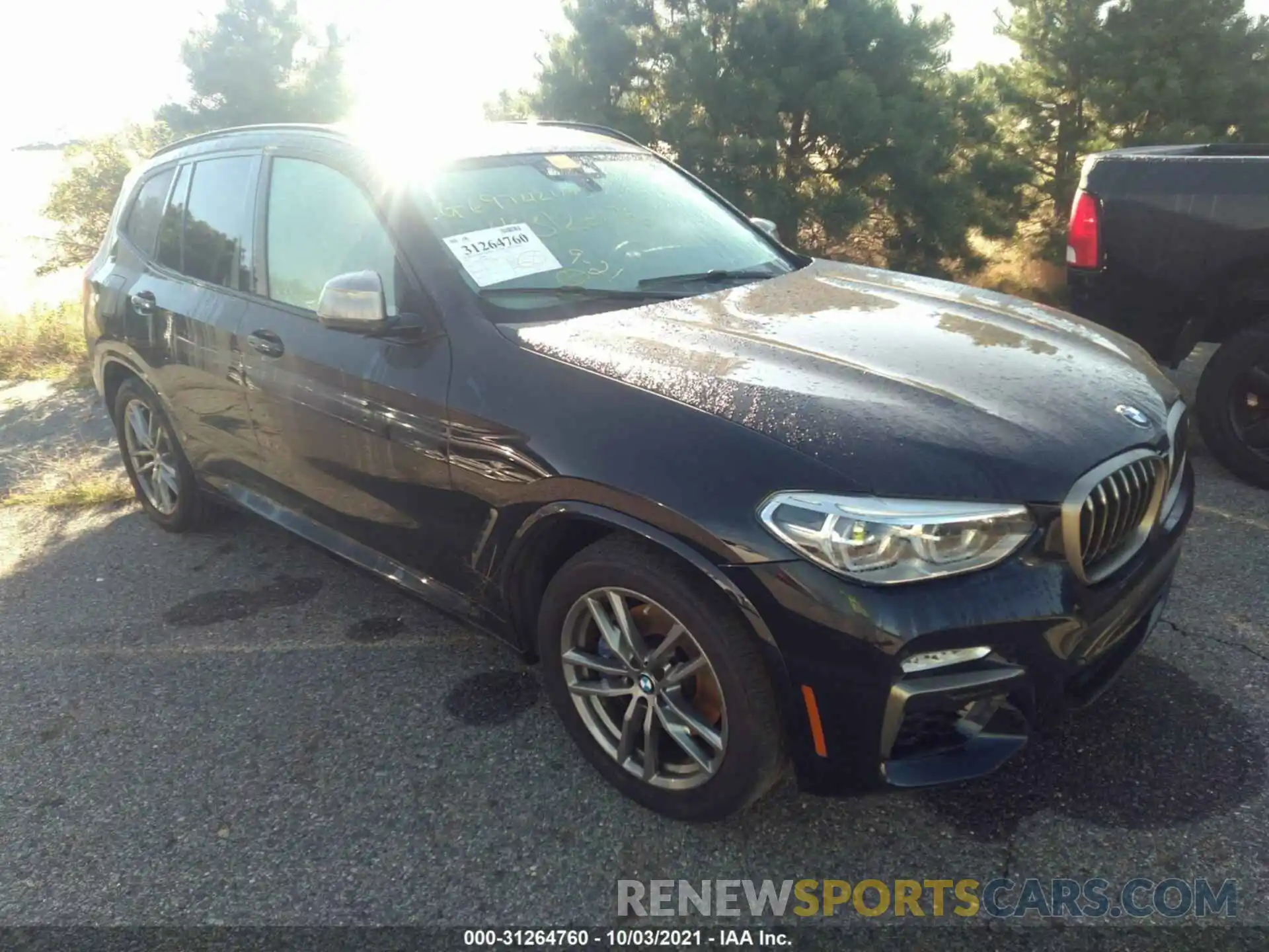 1 Photograph of a damaged car 5UXTS3C57K0Z03988 BMW X3 2019