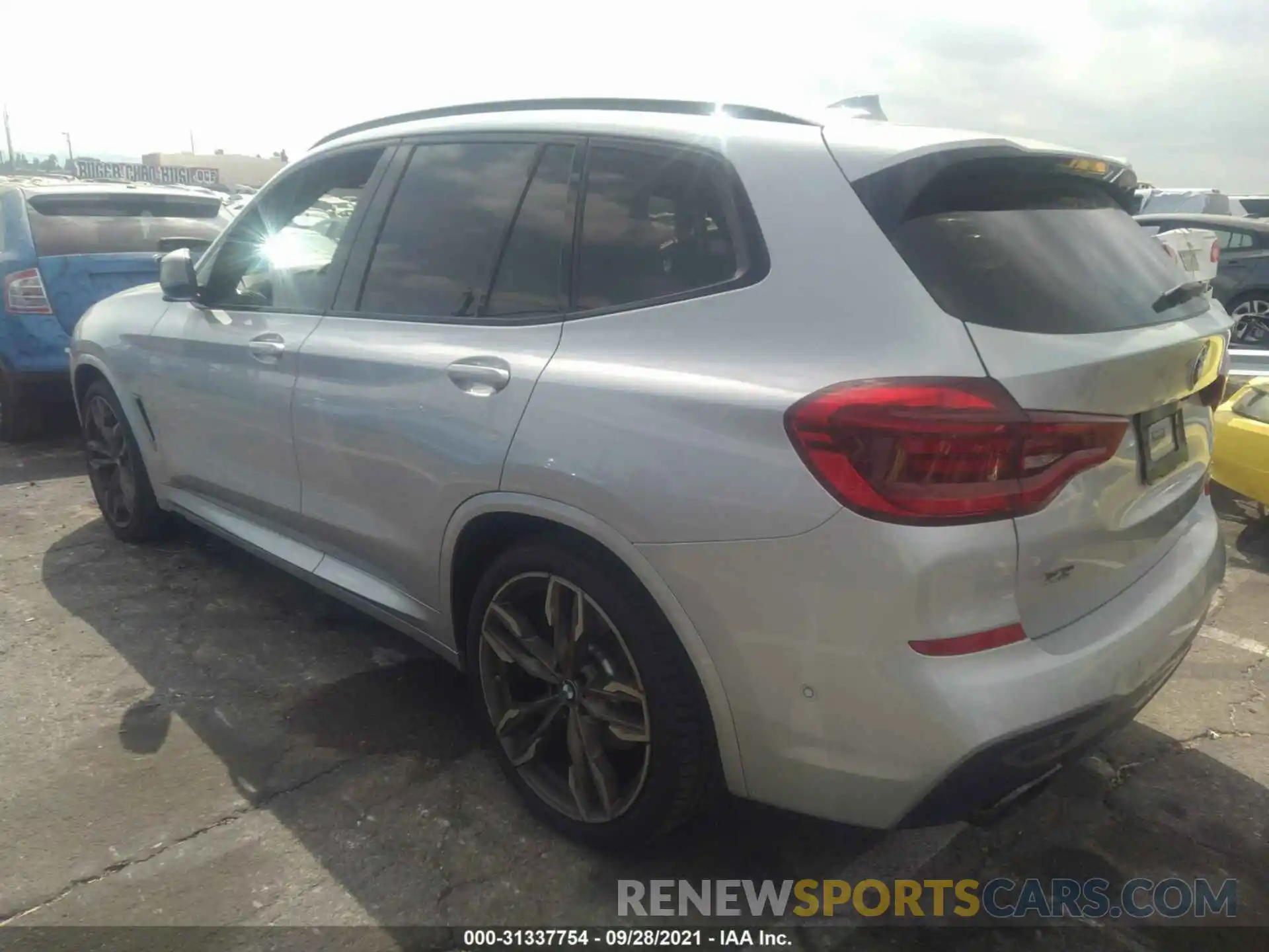 3 Photograph of a damaged car 5UXTS3C57K0Z04722 BMW X3 2019