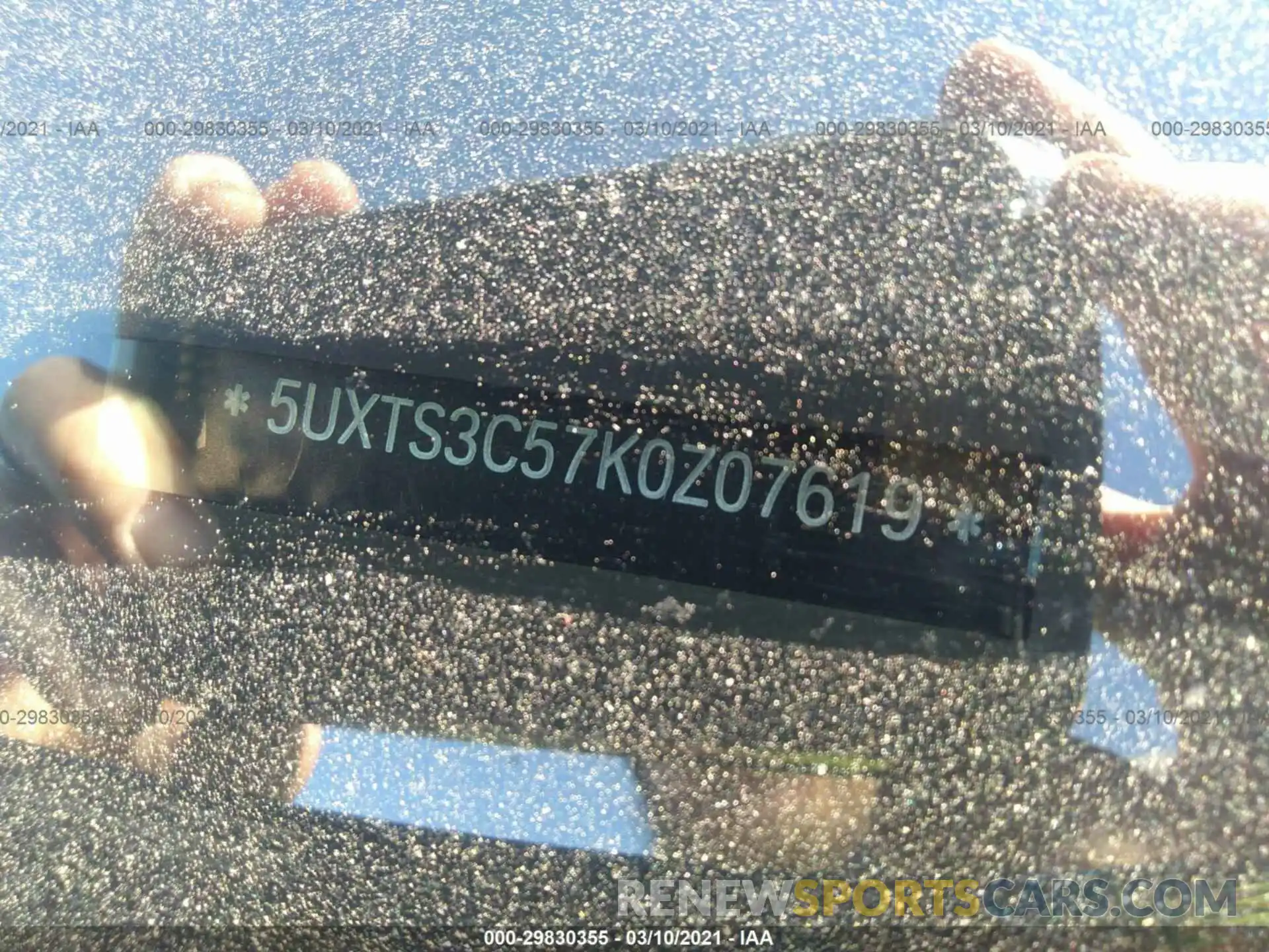 9 Photograph of a damaged car 5UXTS3C57K0Z07619 BMW X3 2019