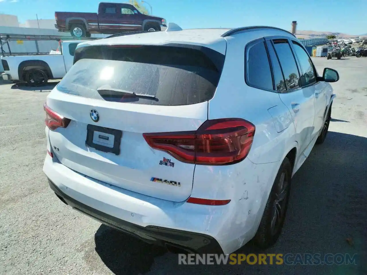 4 Photograph of a damaged car 5UXTS3C58K0Z02932 BMW X3 2019