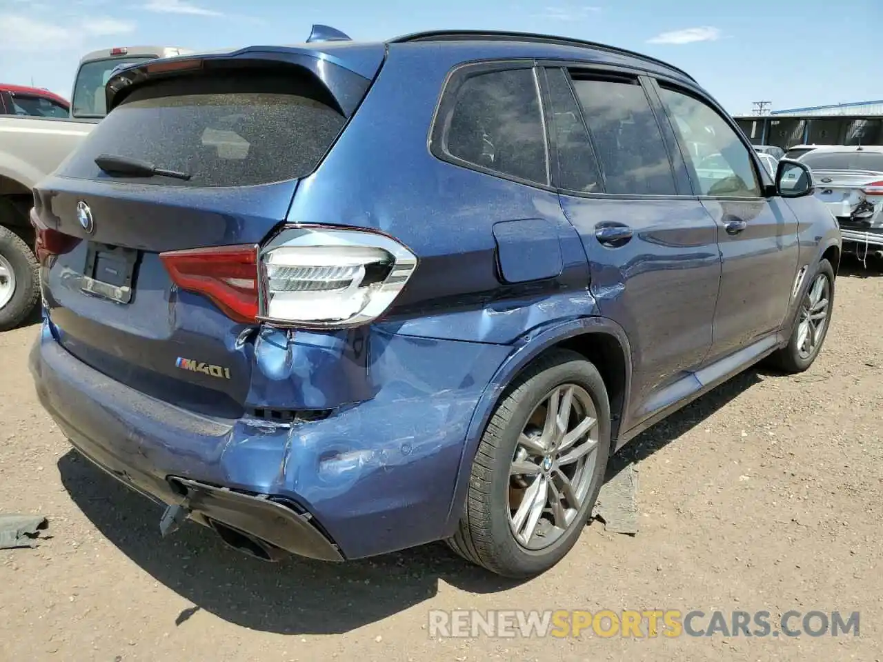 4 Photograph of a damaged car 5UXTS3C58KLR73806 BMW X3 2019