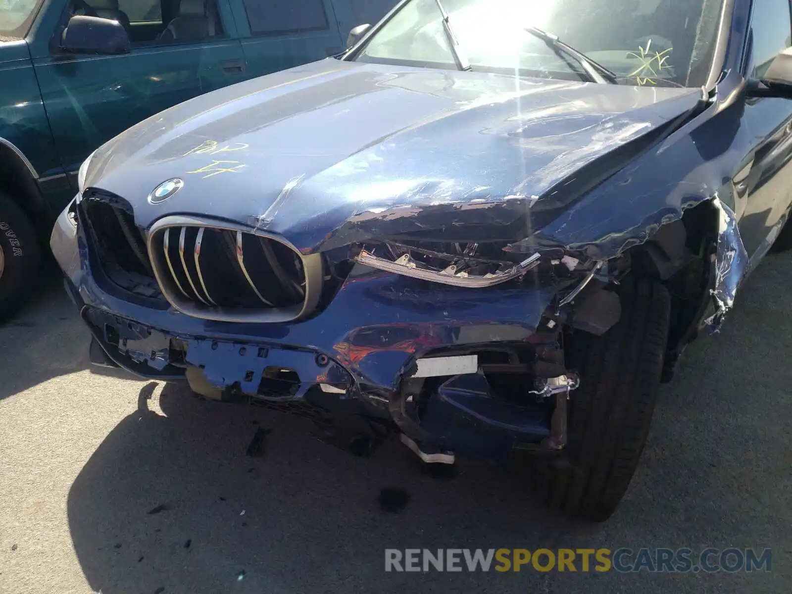 9 Photograph of a damaged car 5UXTS3C59K0Z06617 BMW X3 2019