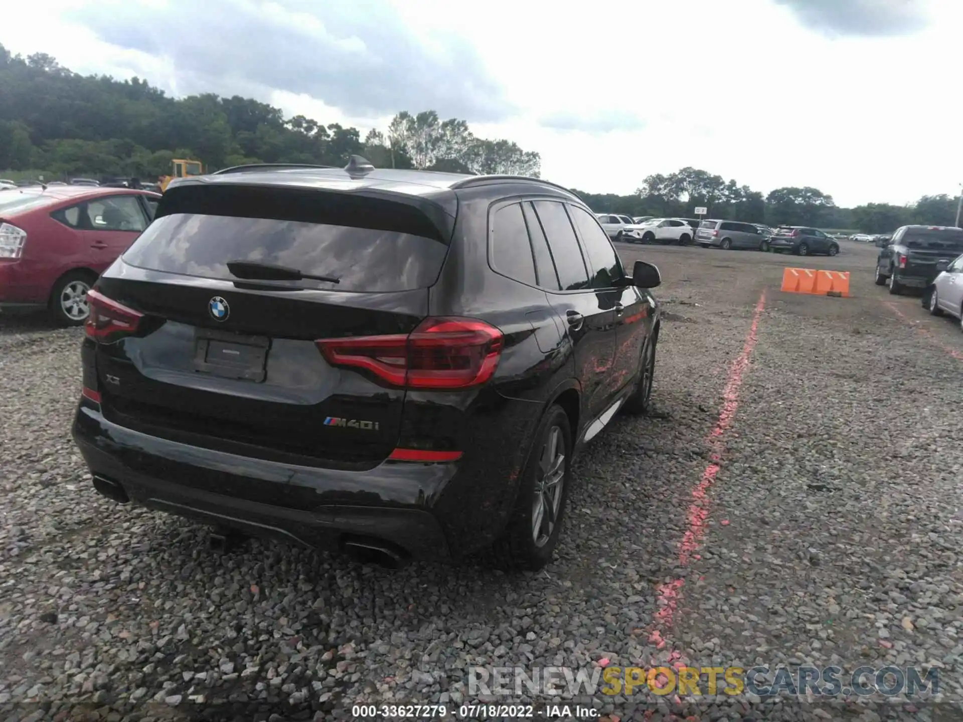 4 Photograph of a damaged car 5UXTS3C59K0Z09680 BMW X3 2019