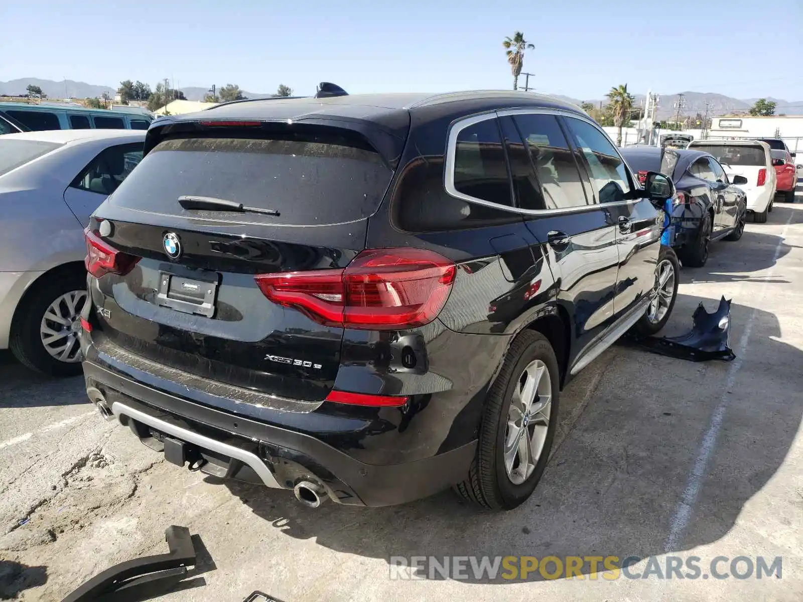 4 Photograph of a damaged car 5UXTS1C07L9D25061 BMW X3 2020