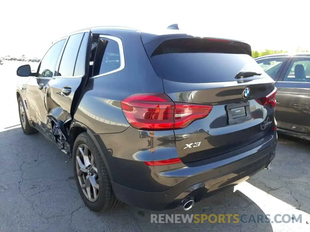 3 Photograph of a damaged car 5UXTS1C08L9D33671 BMW X3 2020