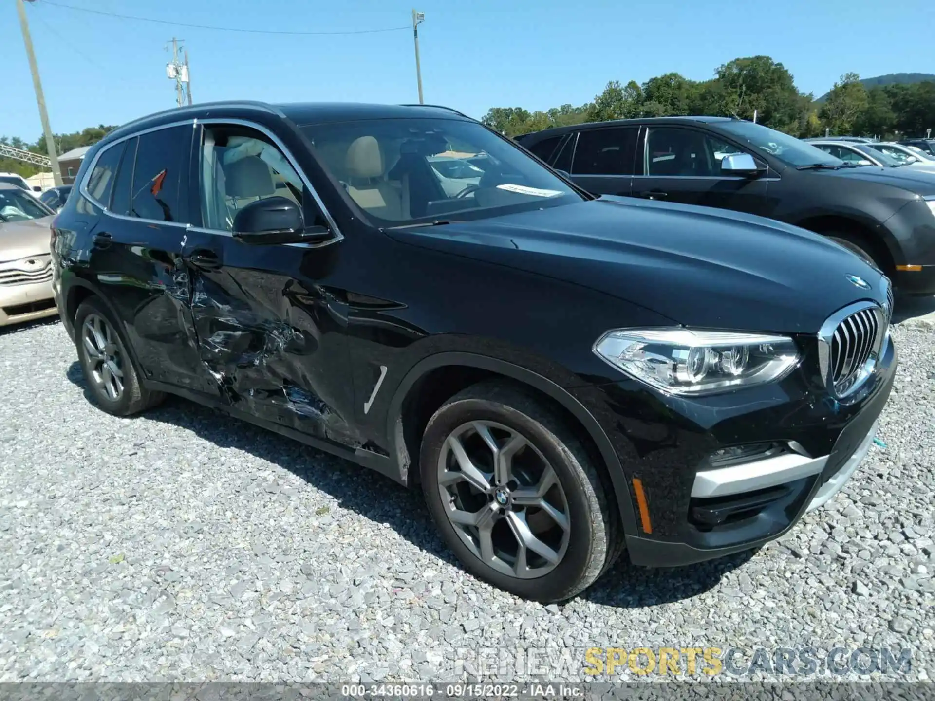 1 Photograph of a damaged car 5UXTY3C00L9B39825 BMW X3 2020