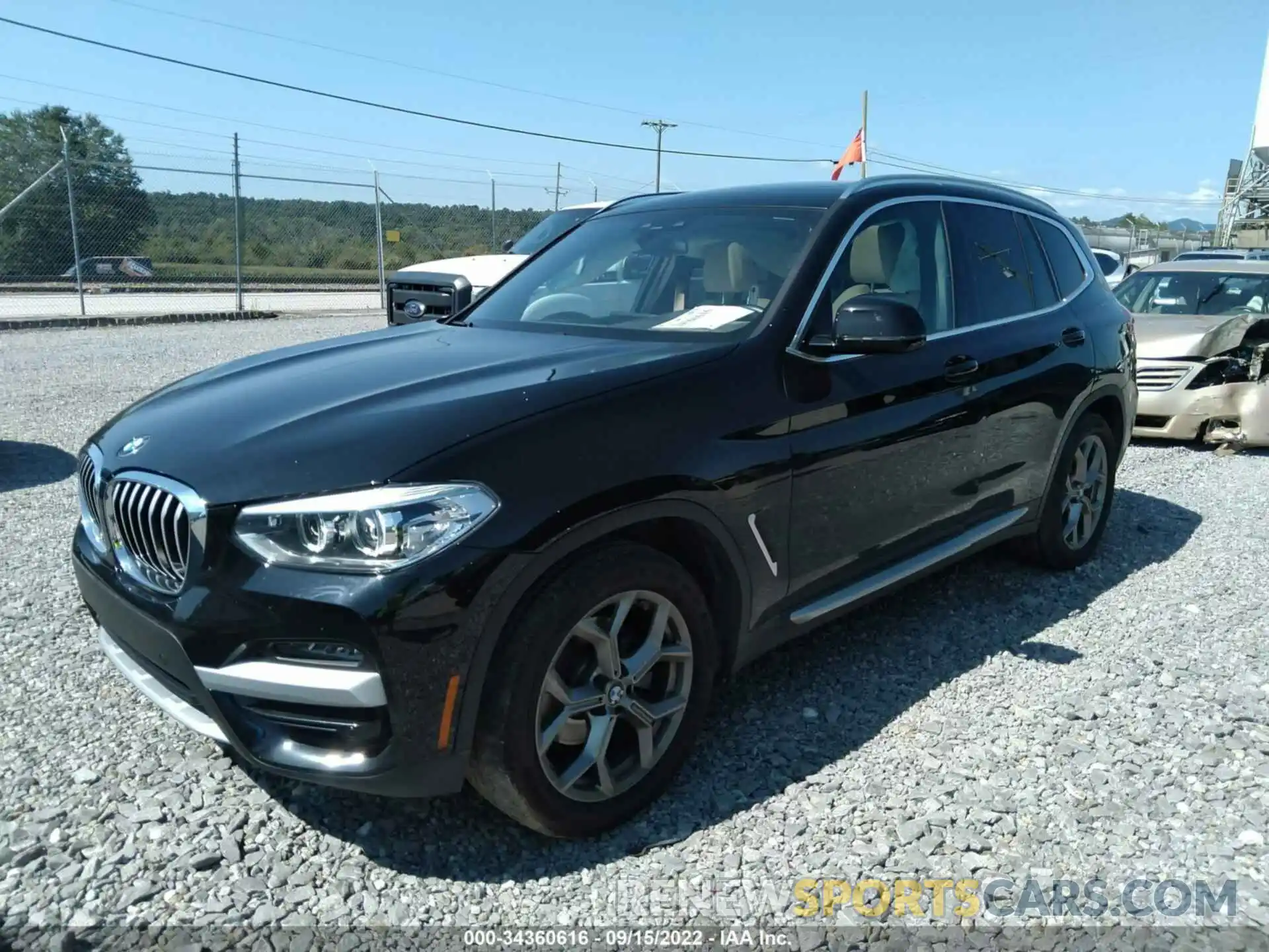 2 Photograph of a damaged car 5UXTY3C00L9B39825 BMW X3 2020