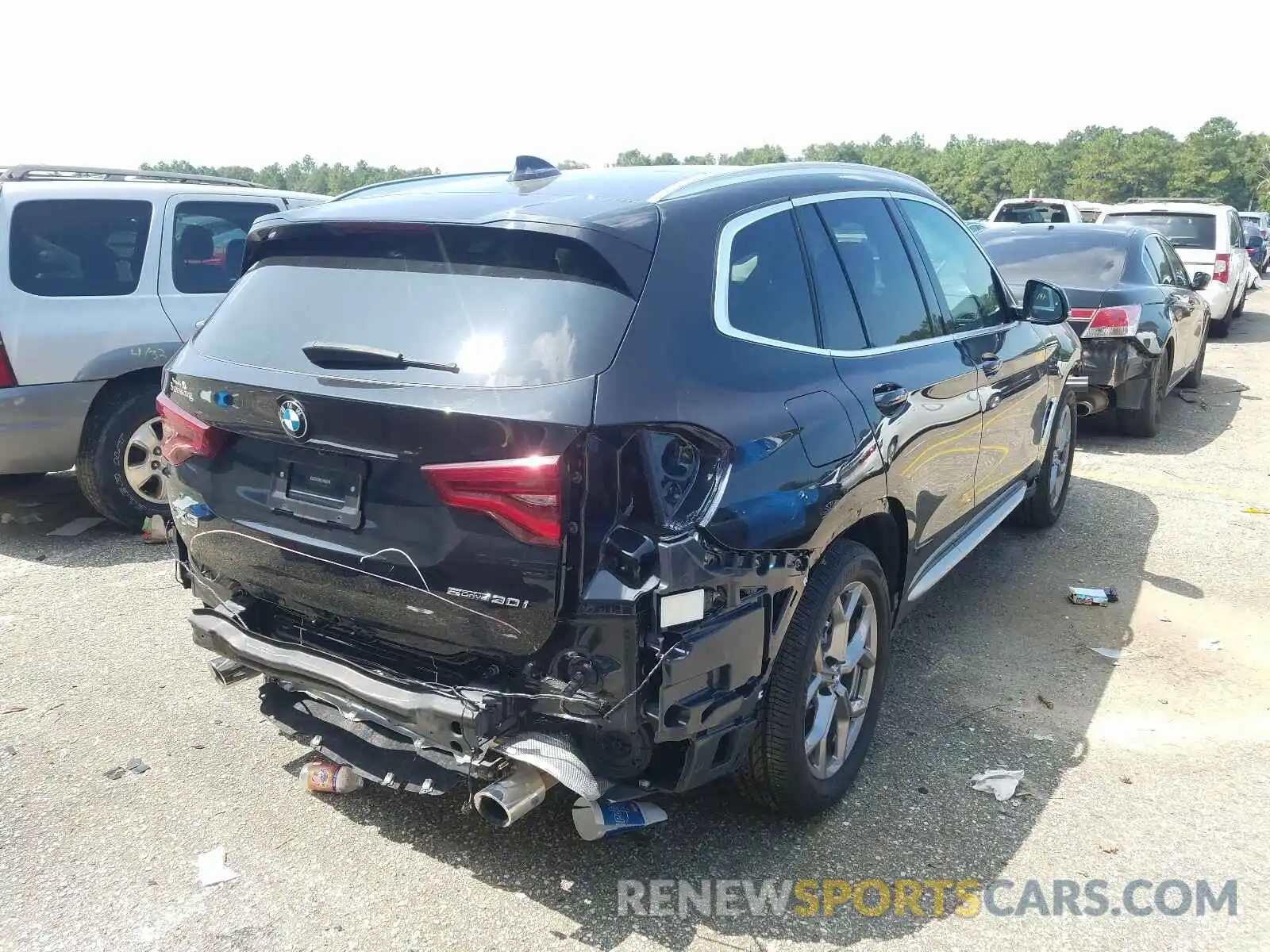 4 Photograph of a damaged car 5UXTY3C00L9C23210 BMW X3 2020