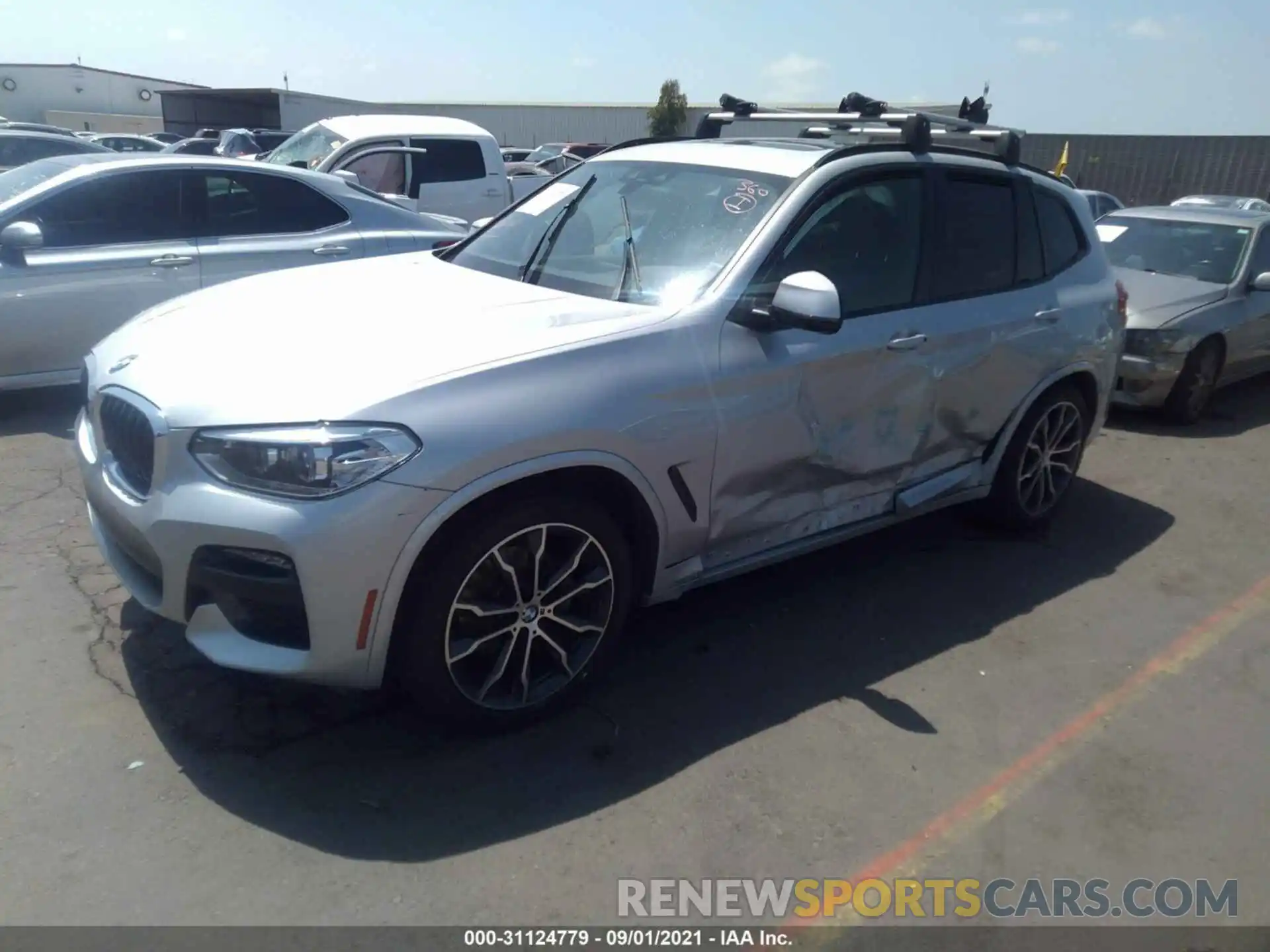 2 Photograph of a damaged car 5UXTY3C00LLU69965 BMW X3 2020