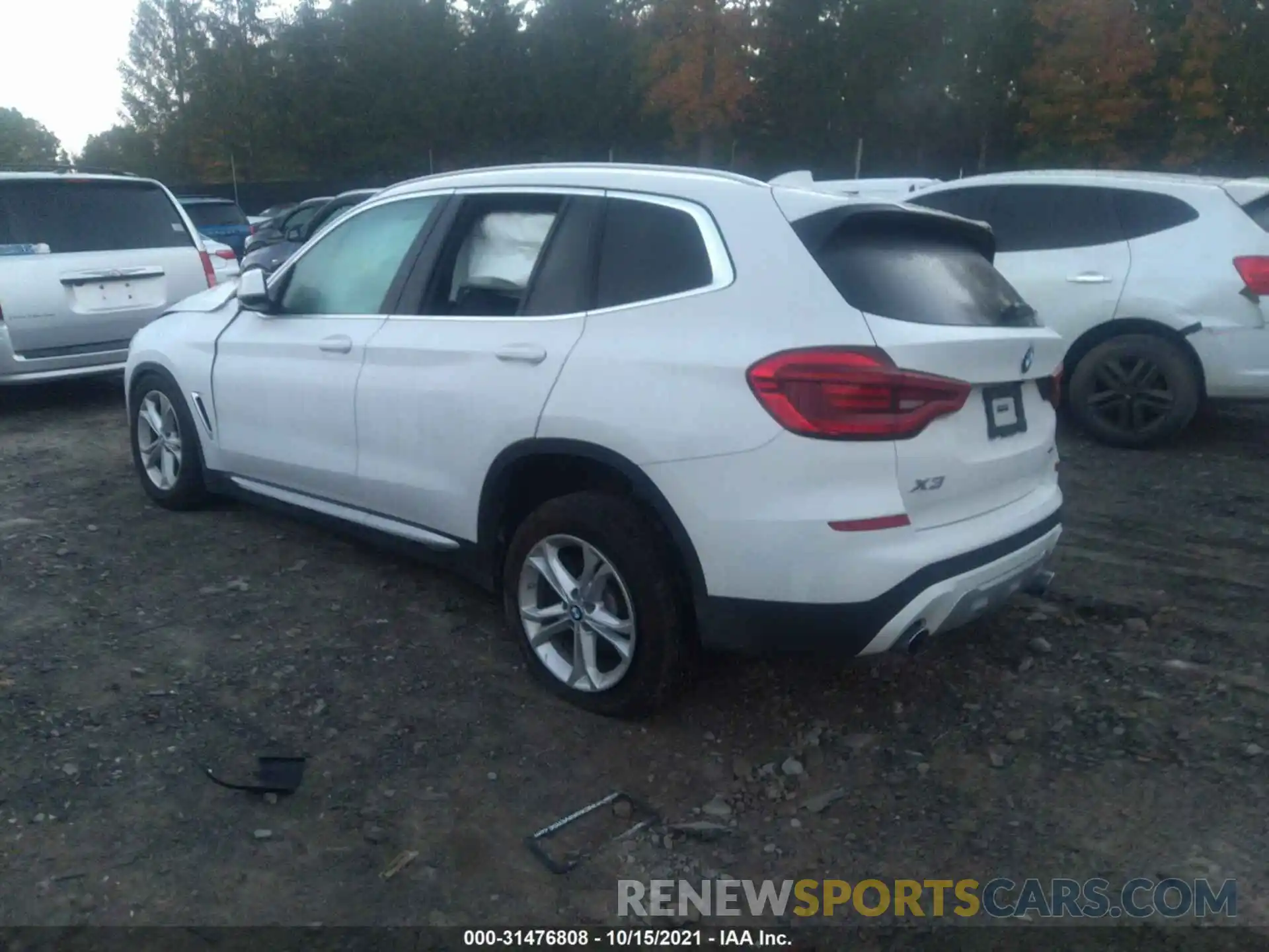 3 Photograph of a damaged car 5UXTY3C00LLU72736 BMW X3 2020